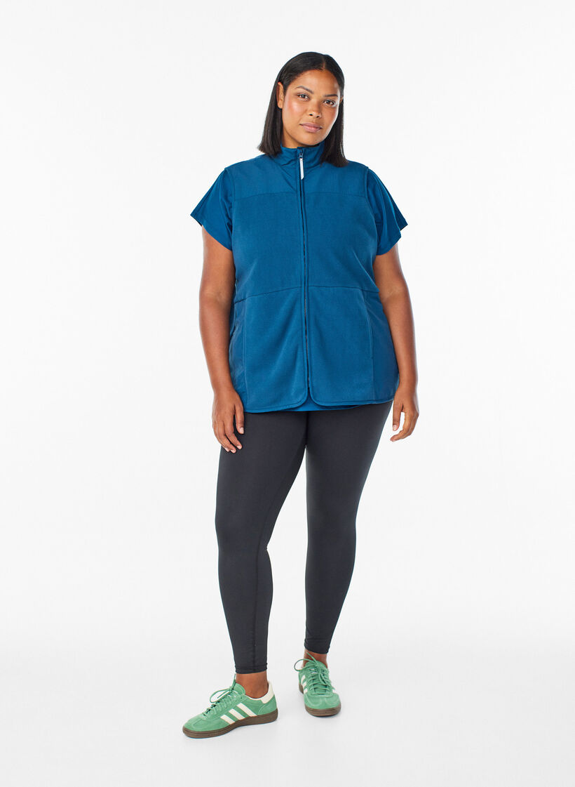 Gilet en polaire avec col montant et poches, Bleu, Model image number 1