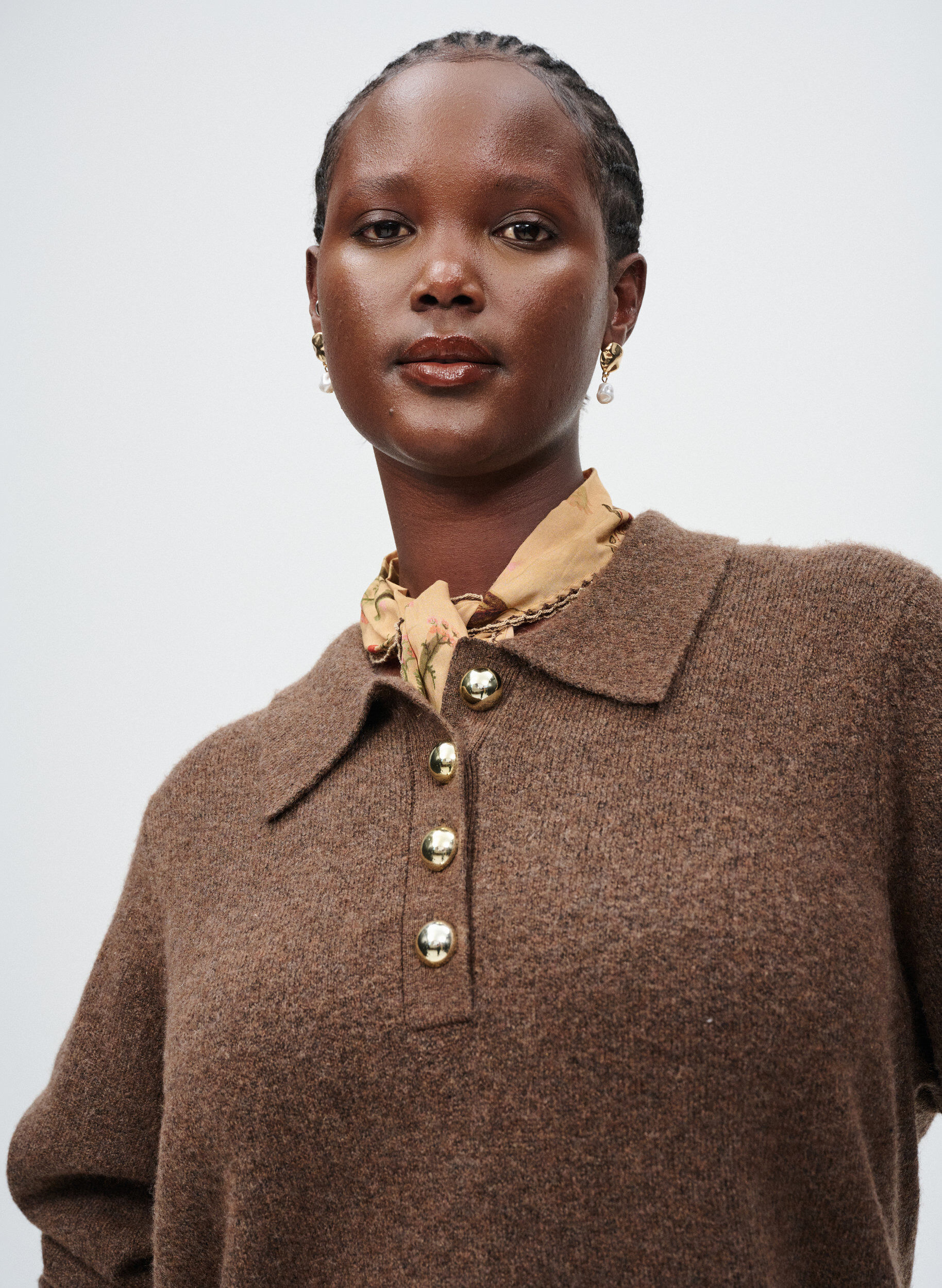 ZizziKorte gebreide jurk met polokraag en knopen, Bruin, Image image number 0