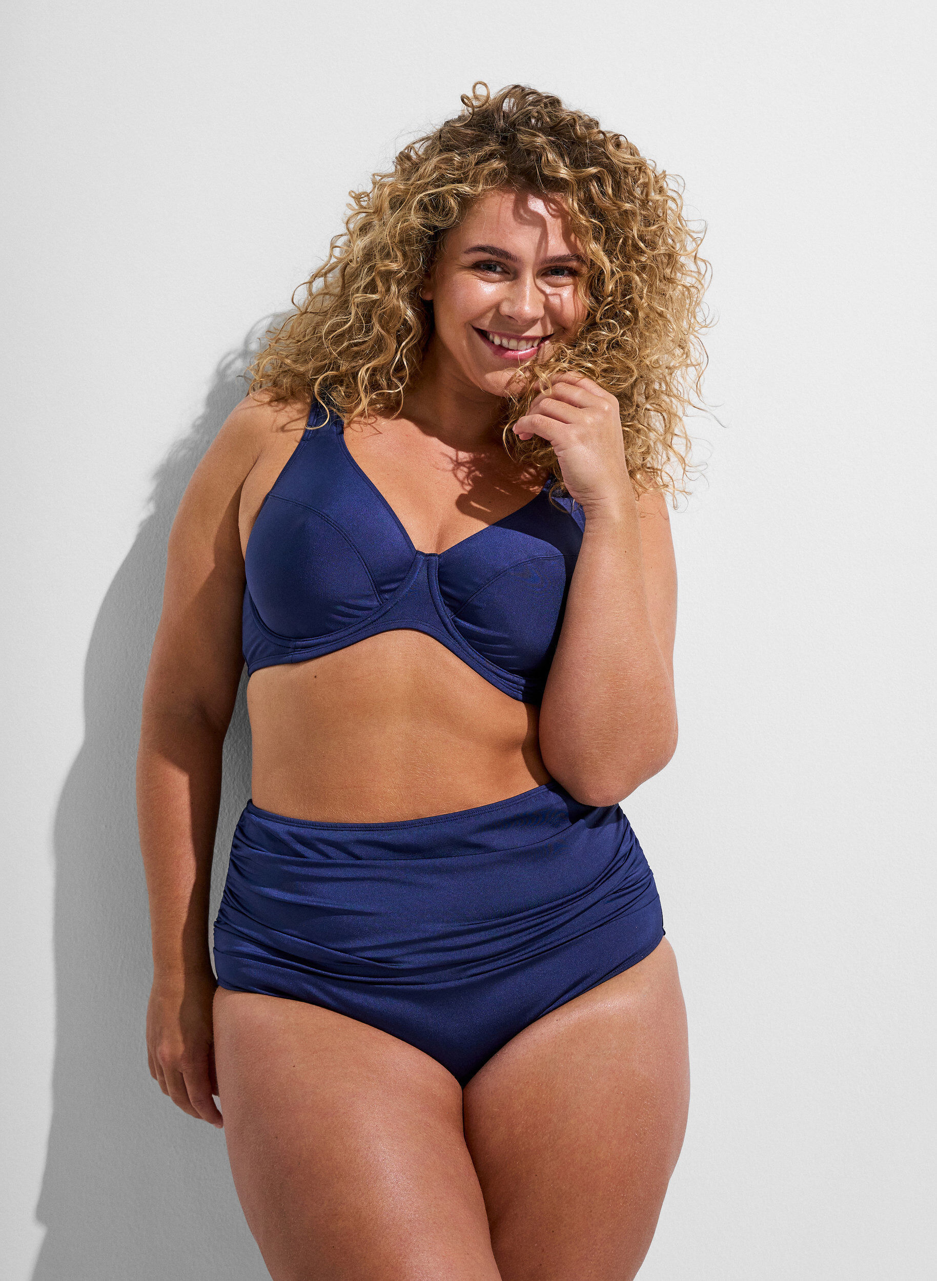 Bikinibroekjes met drapering en hoge taille, Blauw, Model