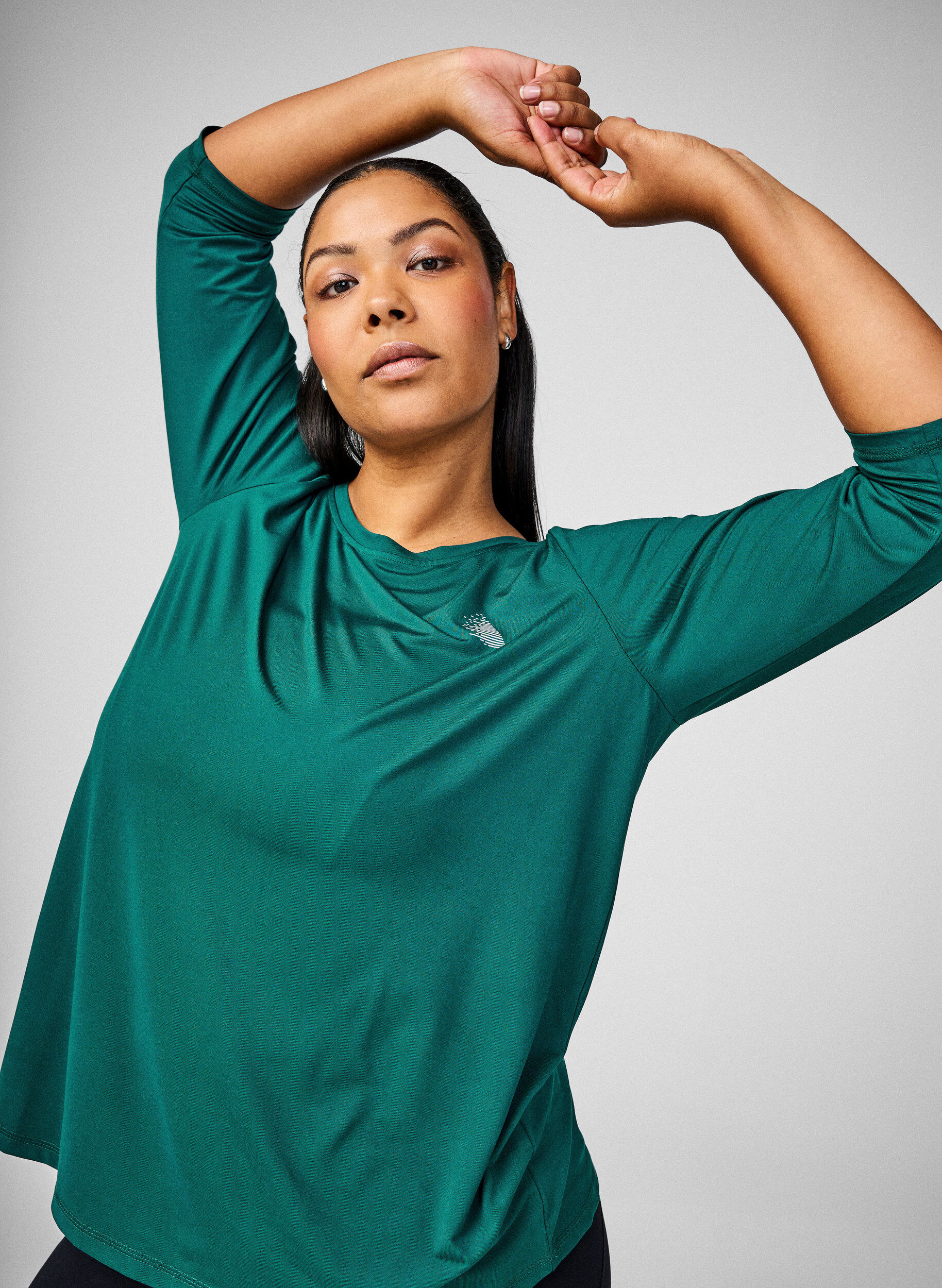 ZizziBlouse d'entra&icirc;nement &agrave; manches 3/4, Vert, Image image number 0