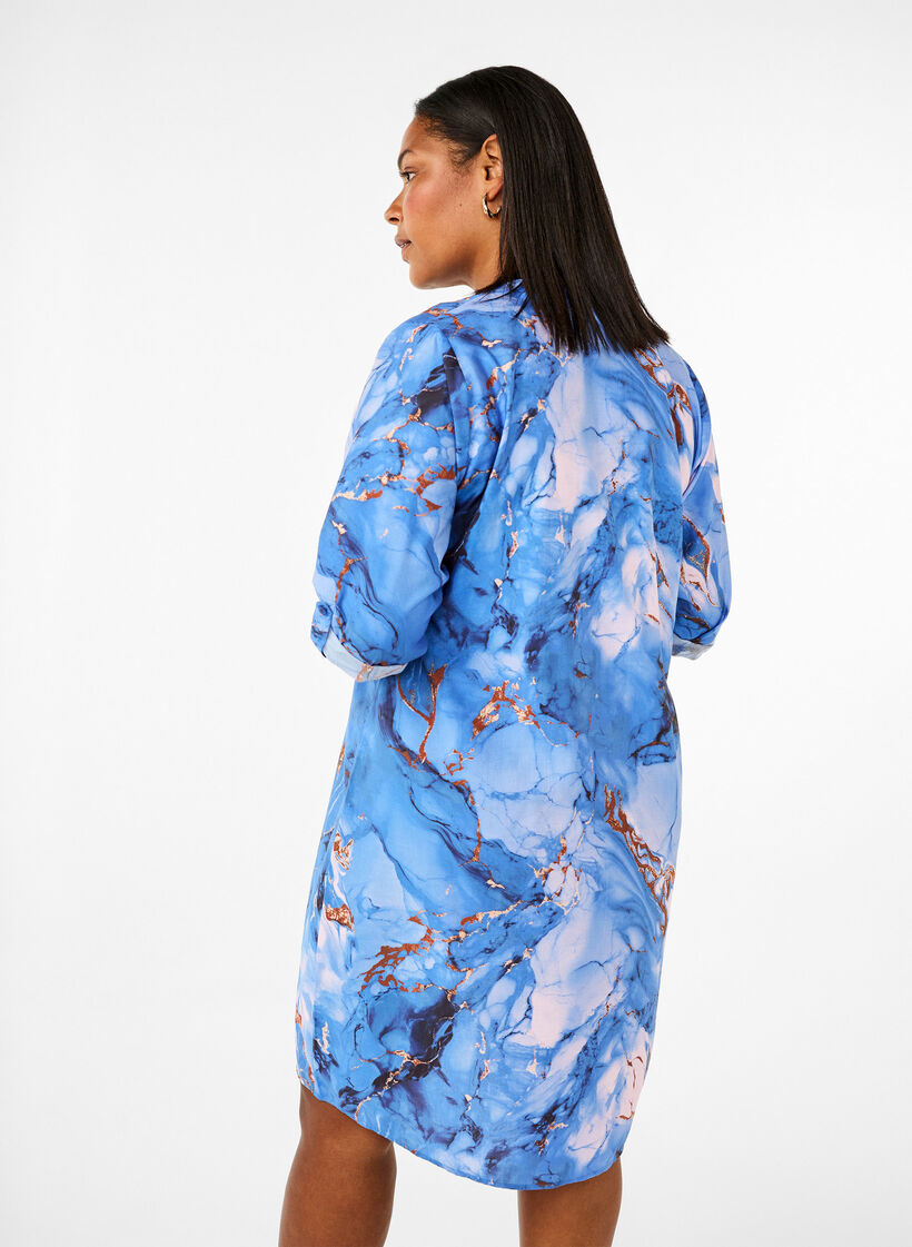 Overhemdjurk van viscose met marmerprint, Palace Blue AOP, Model image number 1