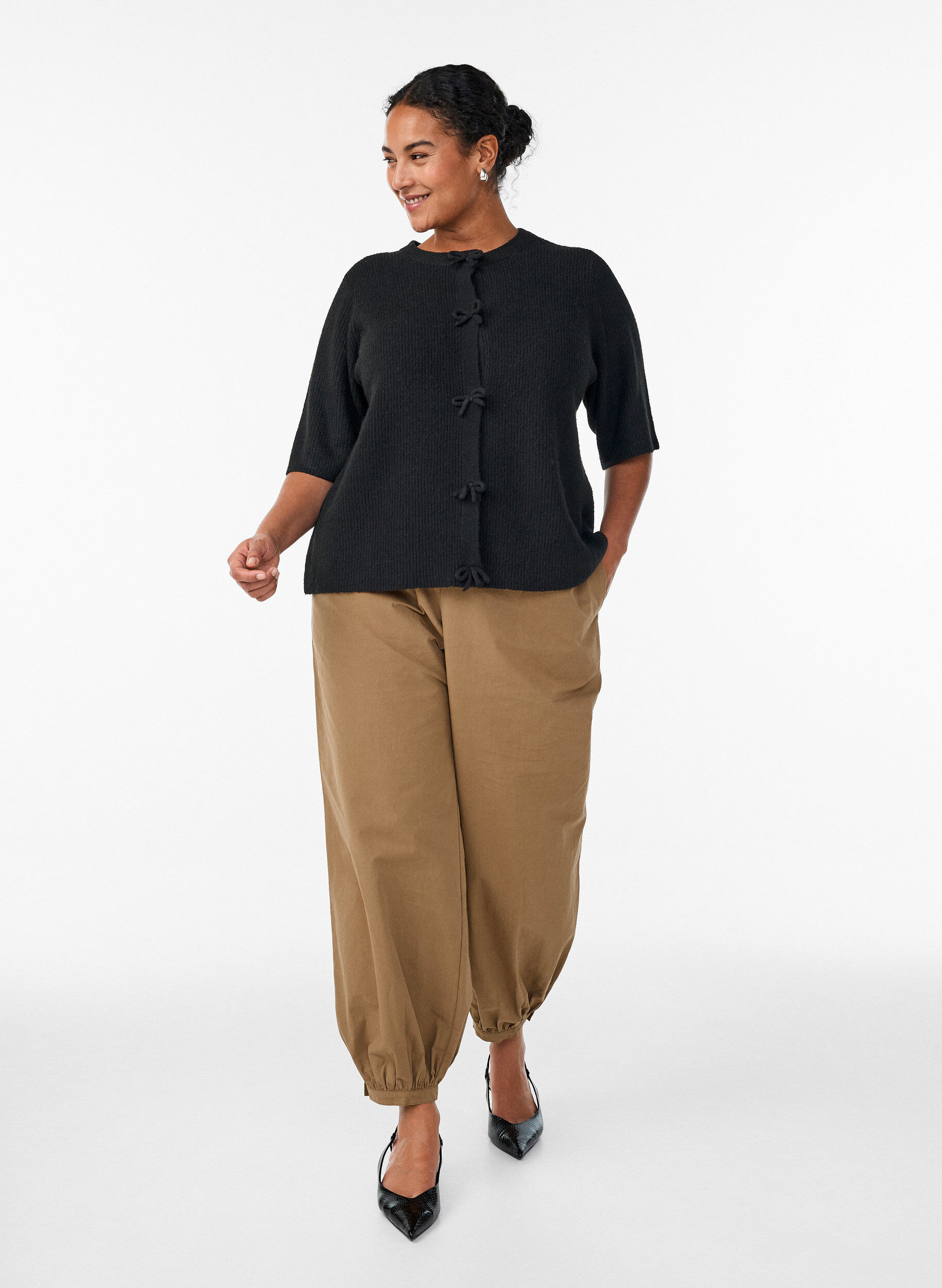 Zizzi Pantalon ballon taille haute en coton, Marron, Model image number 0