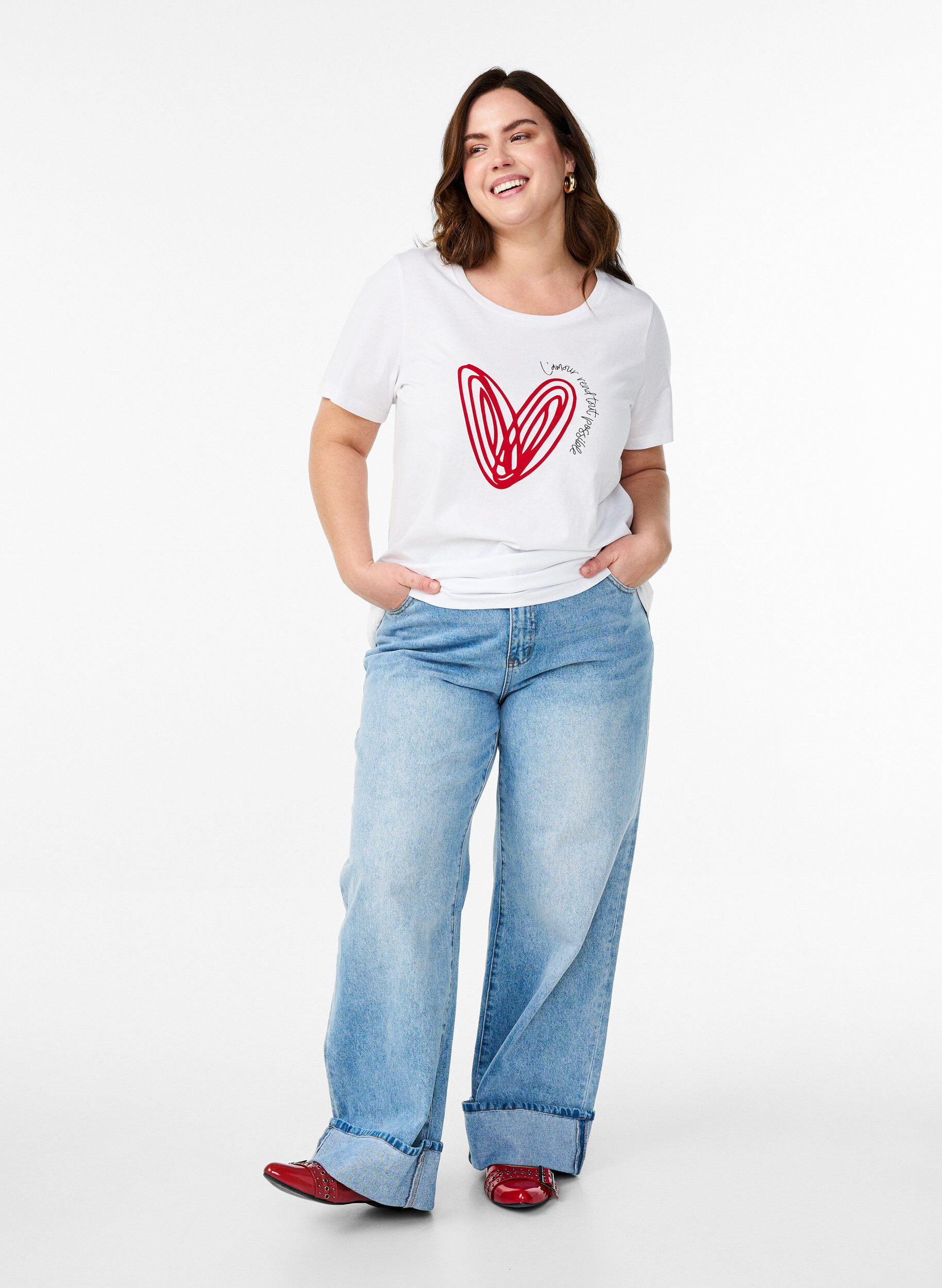 Zizzi T-shirt en coton avec motif, Bright W. w. Heart, Model image number 2
