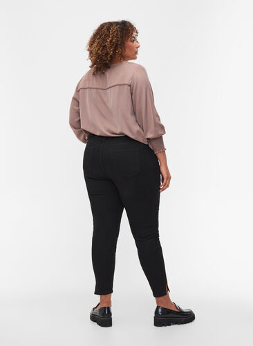 Promotieartikel - Cropped Amy jeans met split, Black, Model image number 1