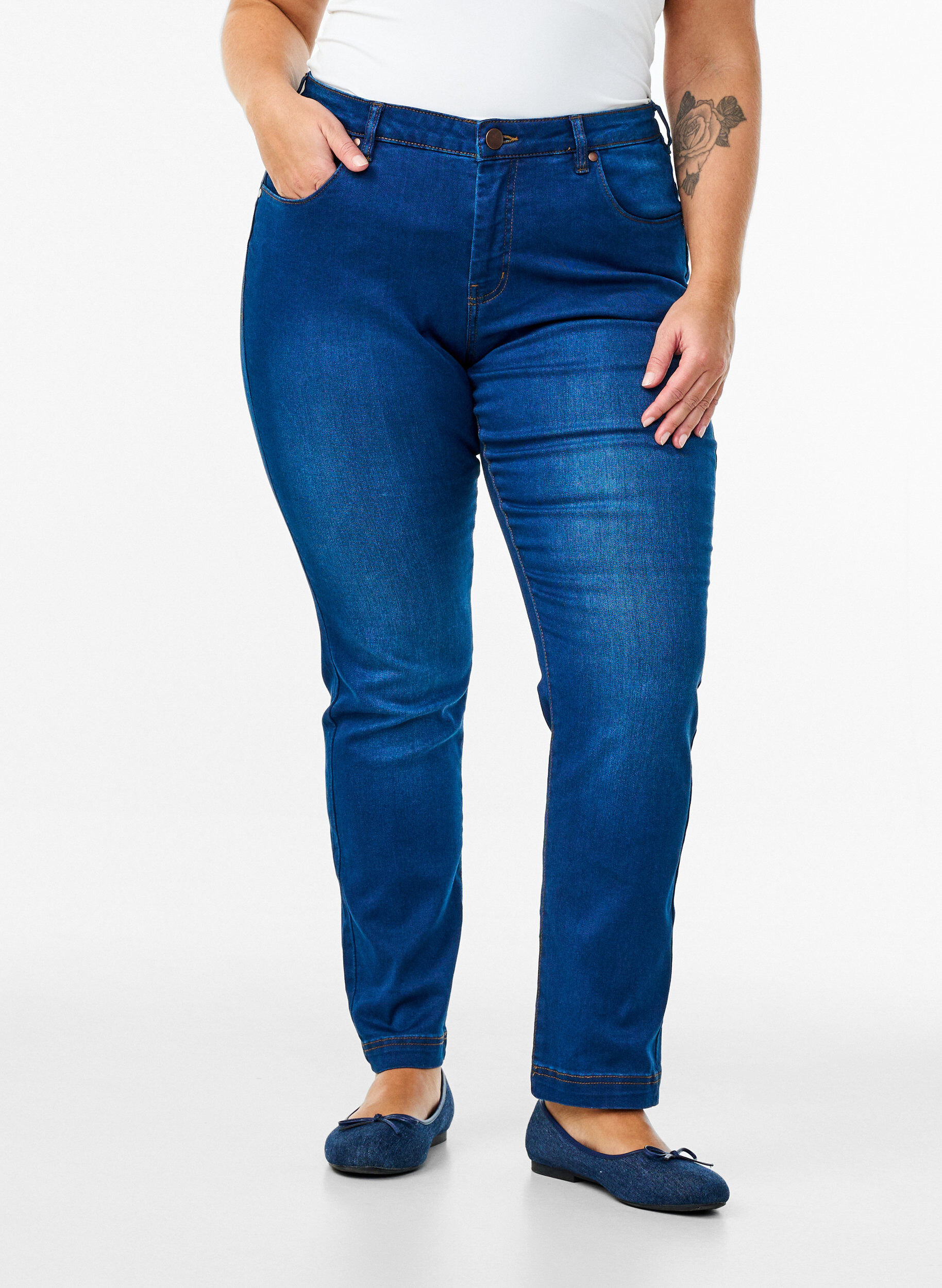 ZizziSlim fit Emily jeans met normale taille, Blauw, Model image number 2