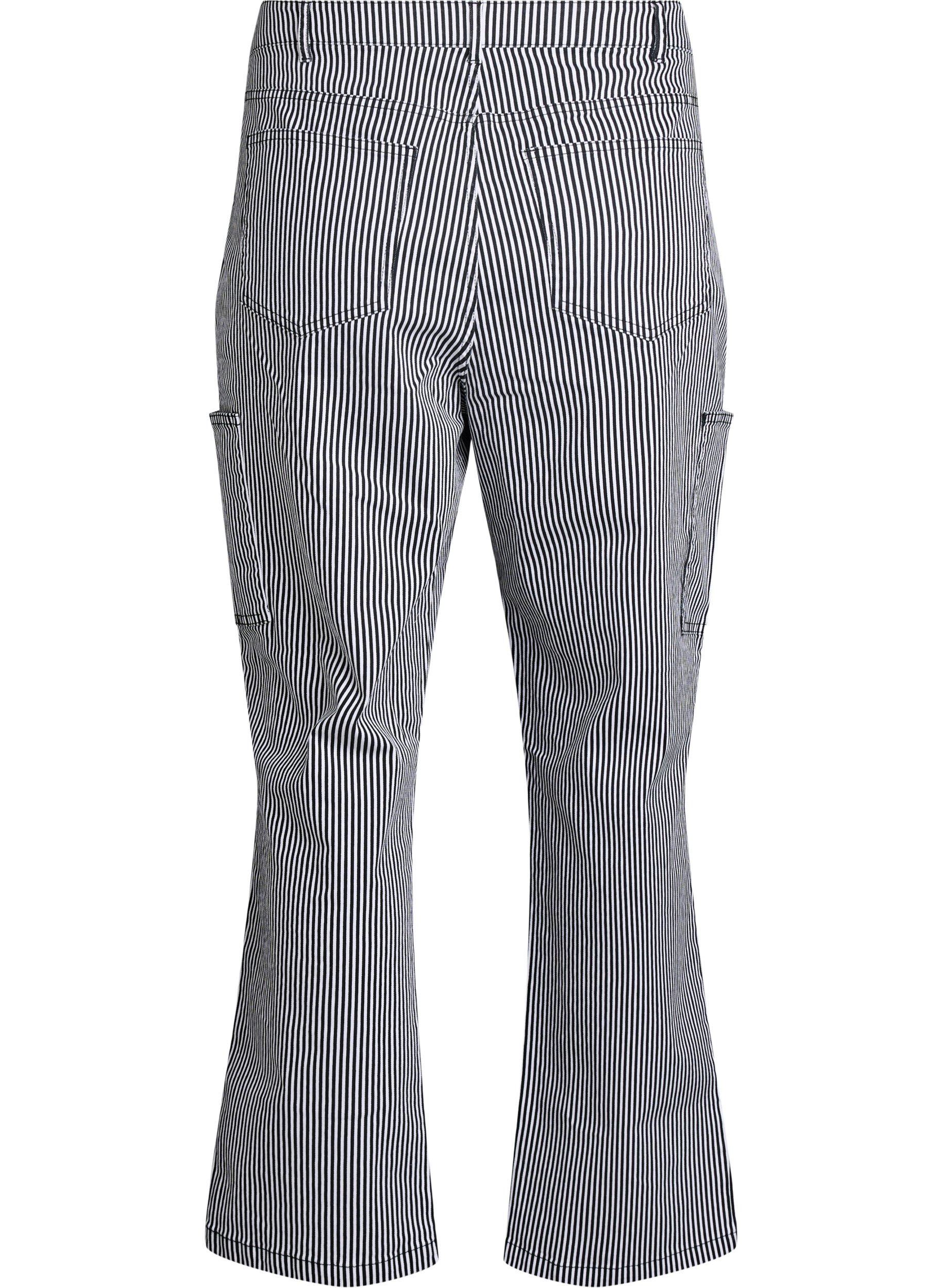 Zizzi Jeans cargo ray&eacute;s taille haute, Noir, Packshot image number 1