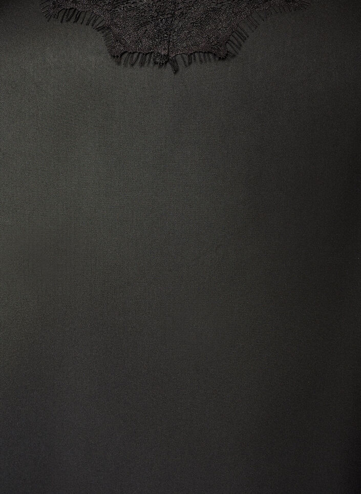 Haut en satin avec bordure en dentelle et ourlet asym&eacute;trique, Noir, Packshot image number 2