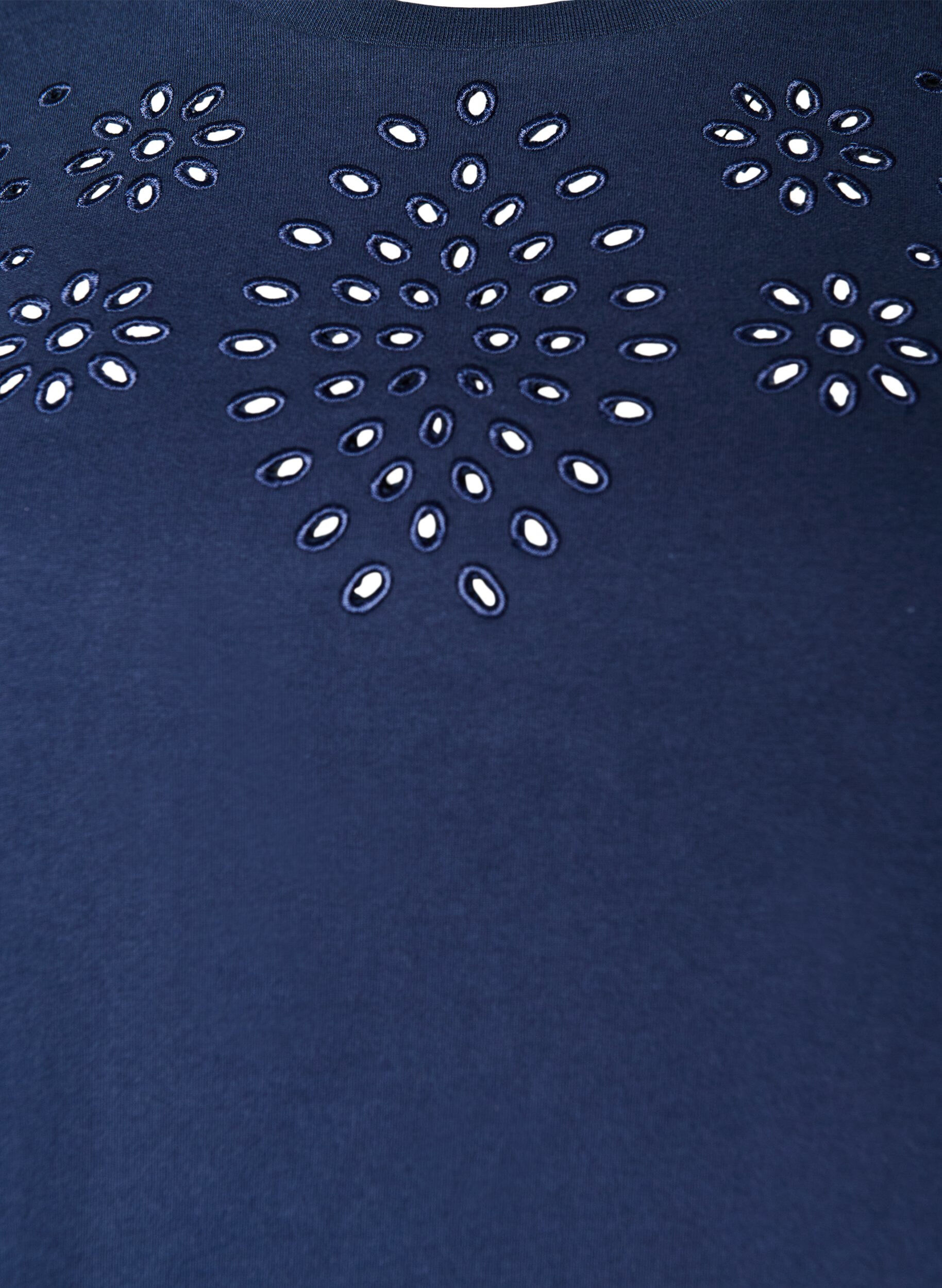 ZizziT-shirt en coton biologique avec broderie ajour&eacute;e, Bleu, Packshot image number 2