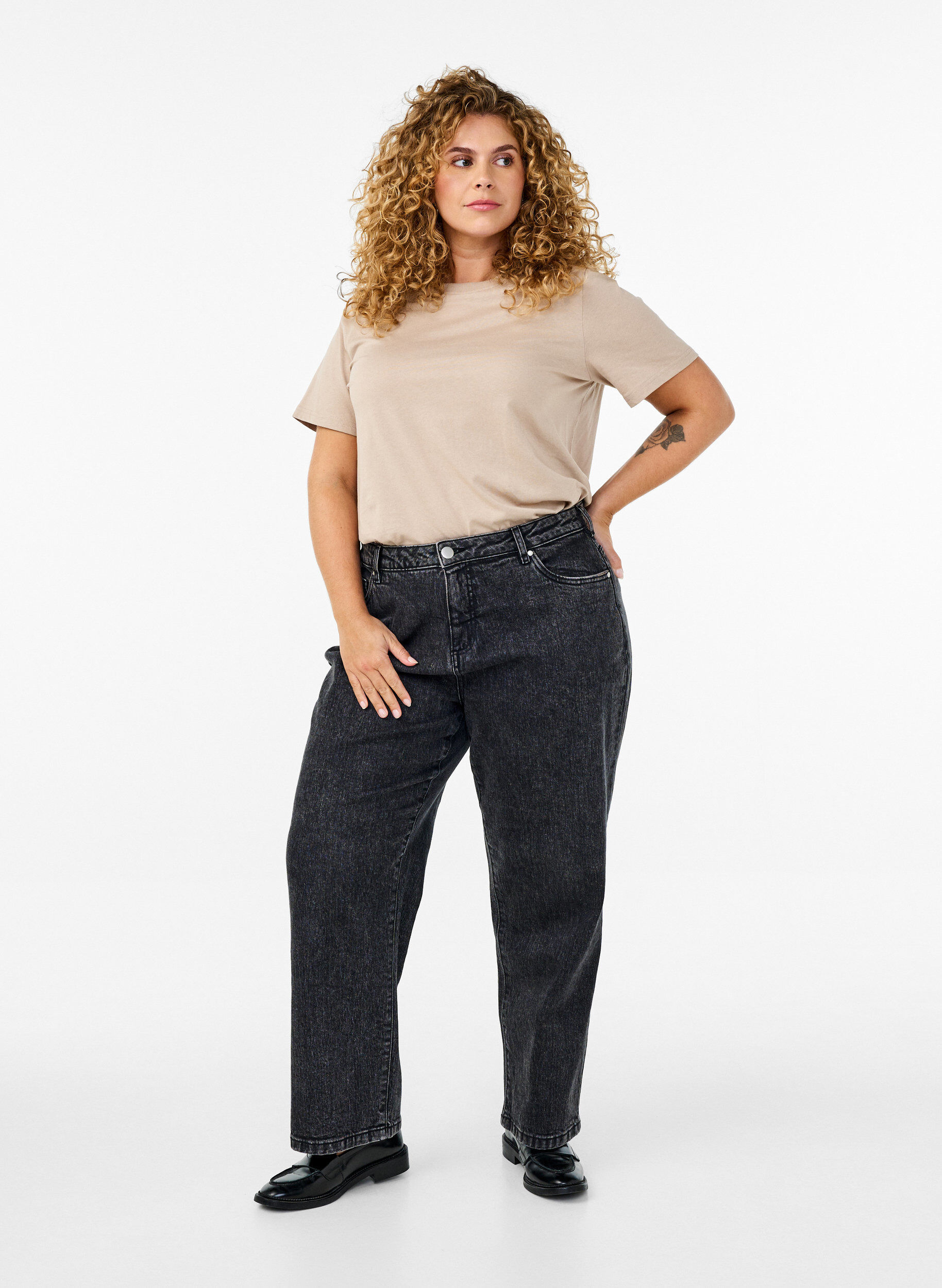 ZizziBasic katoenen T-shirt met ronde hals, Beige, Model image number 1