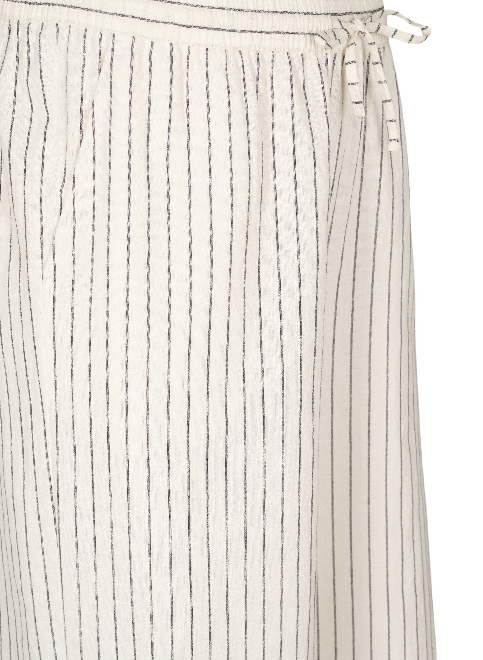 ZizziPantalon ample avec taille haute et poches, Vanille, Packshot image number 2