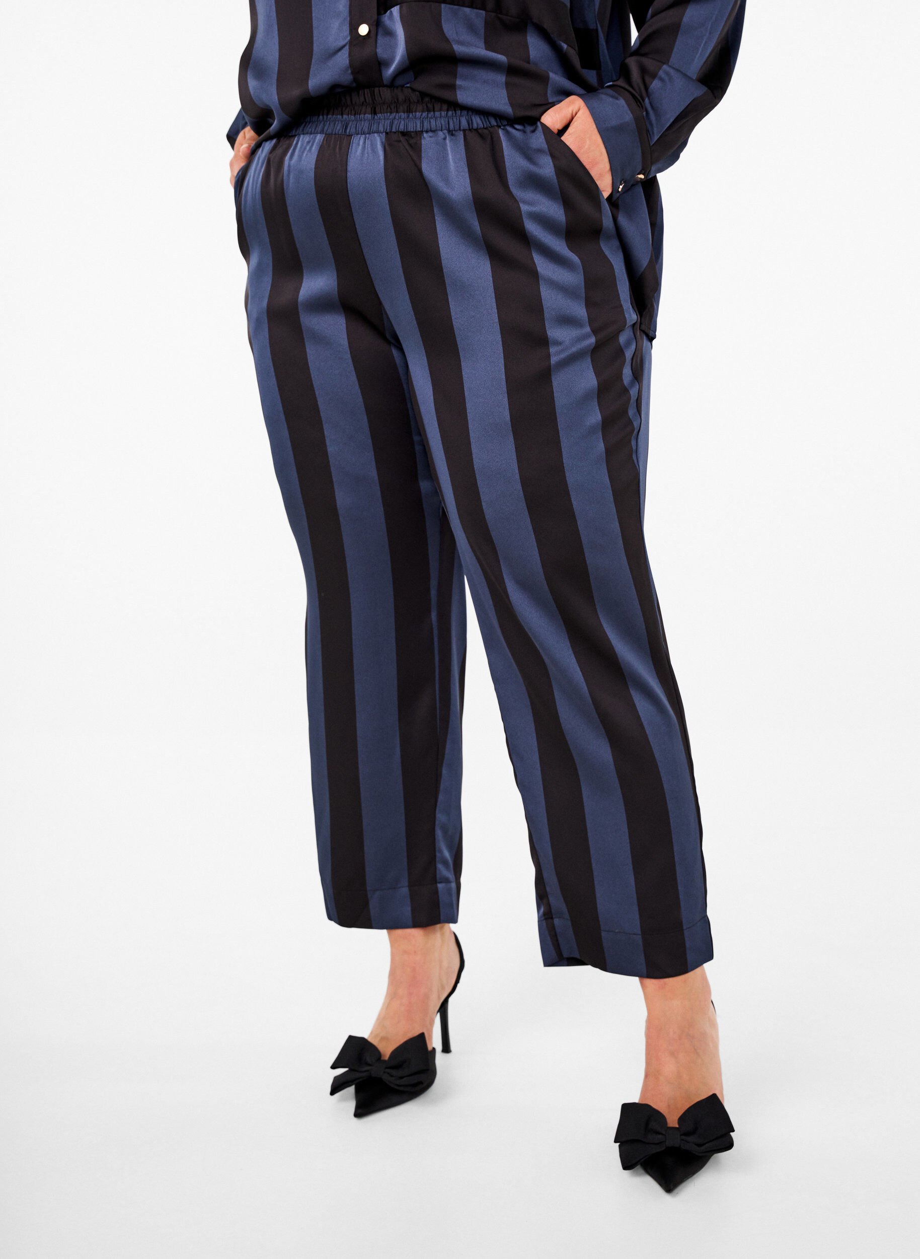 ZizziCropped broek met strepen, Blauw, Model image number 2
