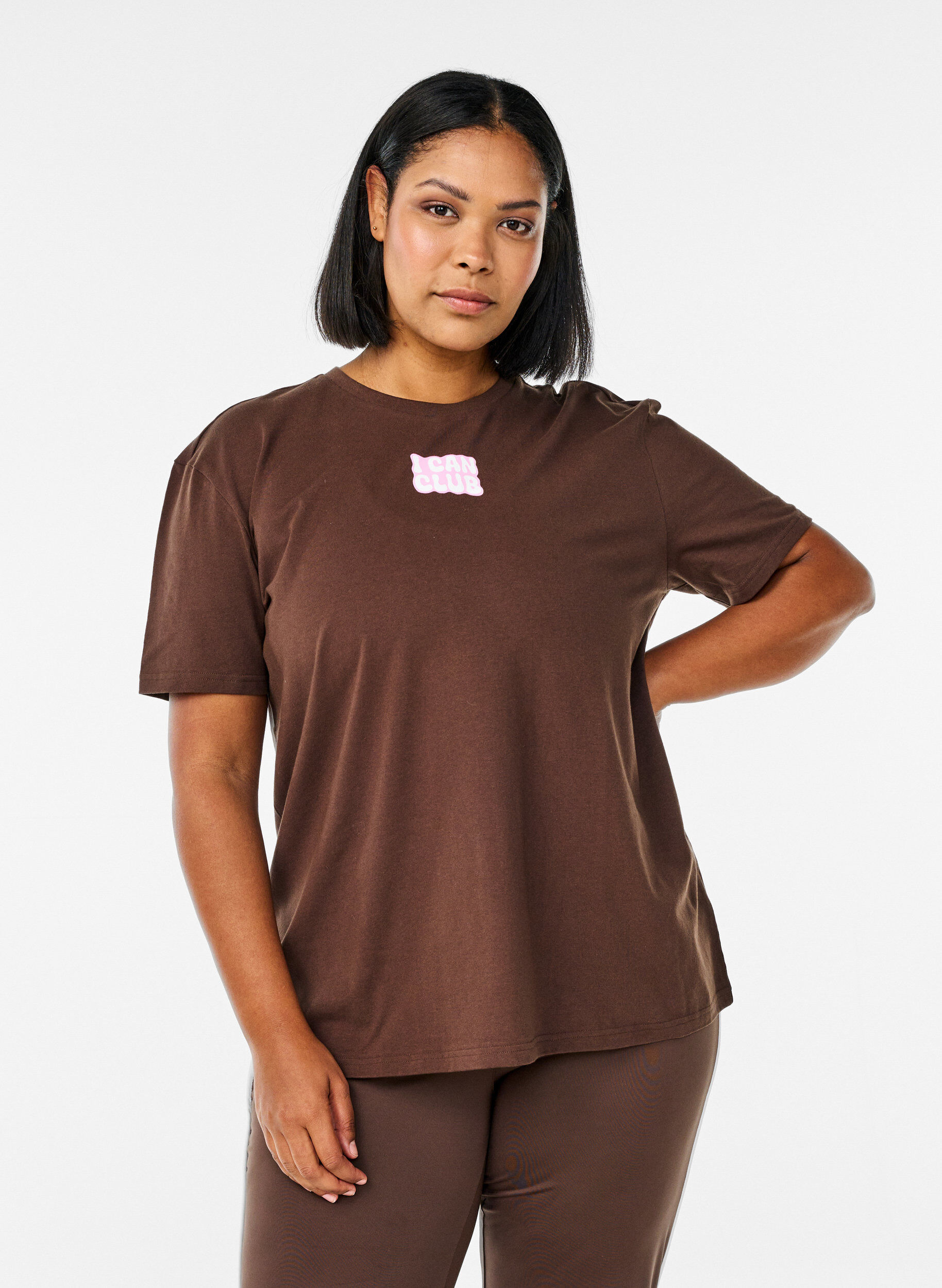 Zizzi T-shirt sportif en coton bio, Marron, Model image number 0