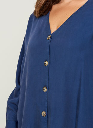 Lyocell blouse met v-hals, Dark Denim, Model image number 2