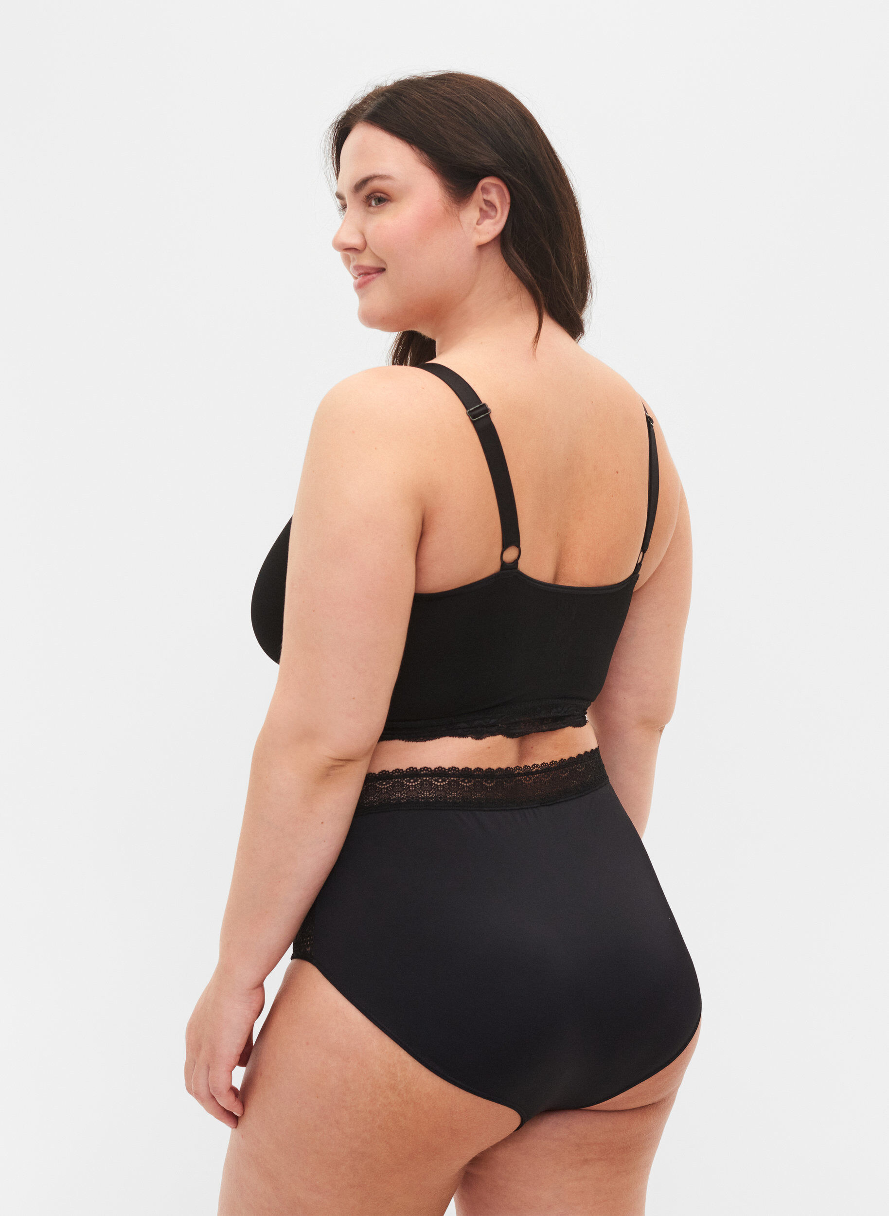 Zizzi Culotte taille haute &agrave; d&eacute;tails en dentelle, Black, Model image number 1