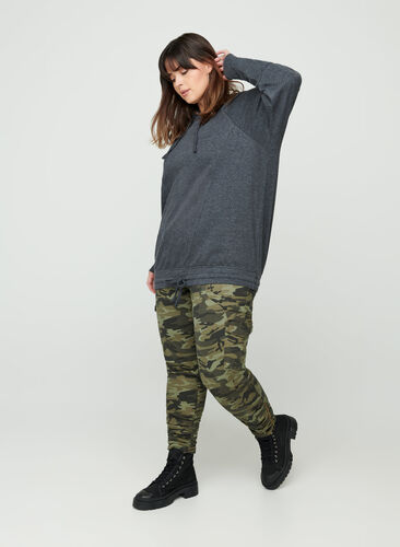 Jean camouflage, Ivy Green/Camo, Model image number 0