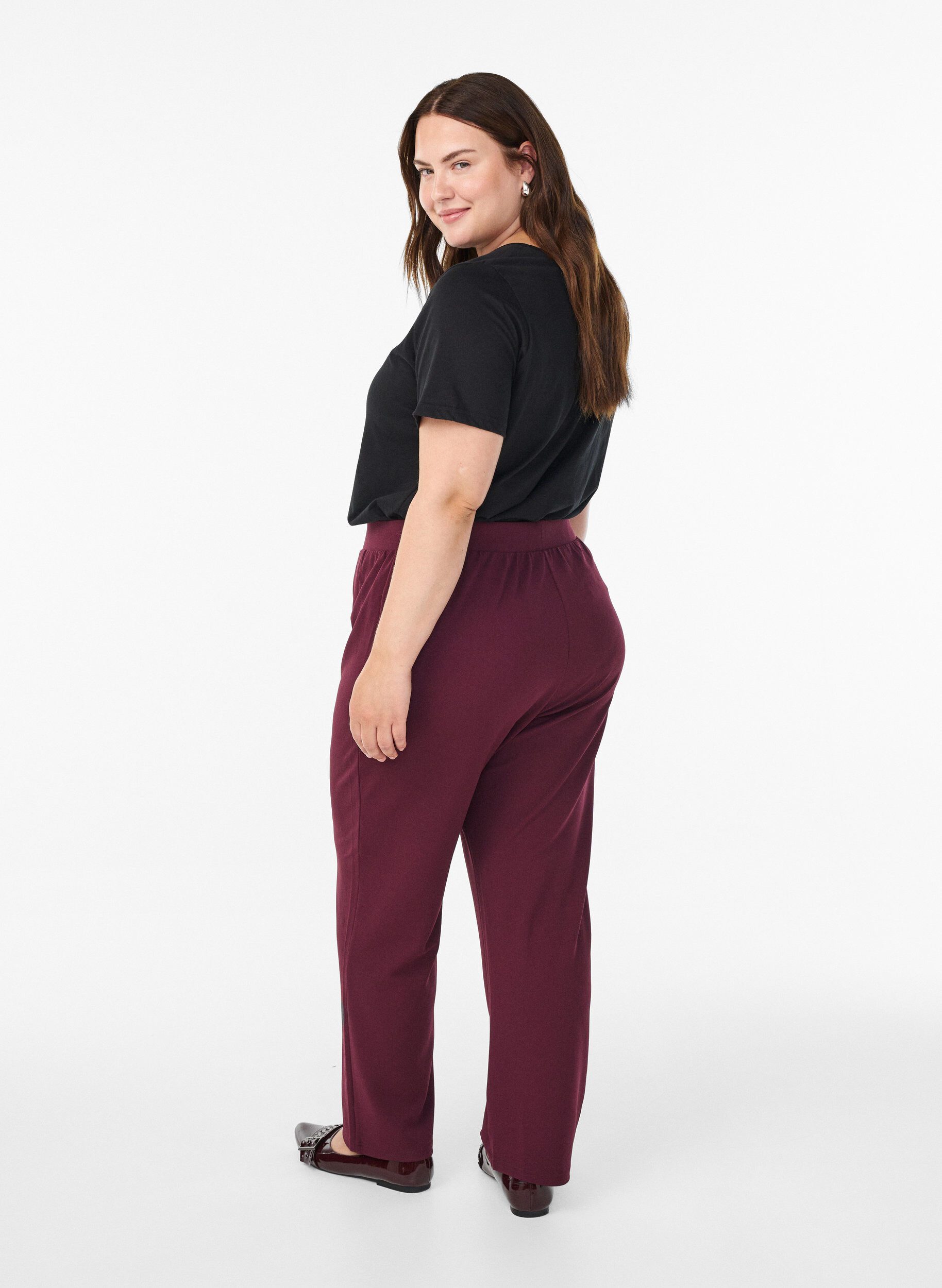 ZizziPantalon &agrave; coupe droite, Bordeaux, Model image number 1