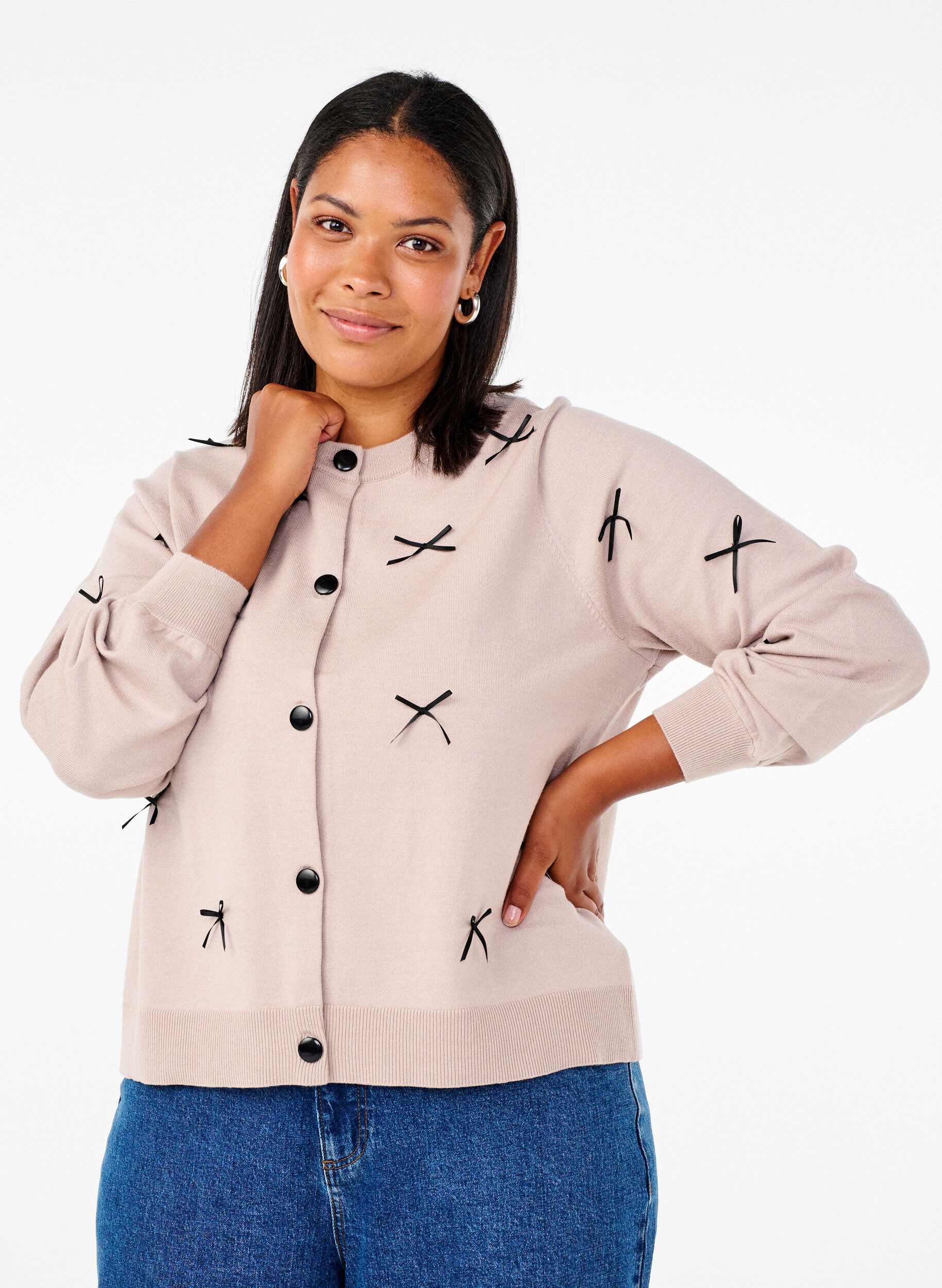 Zizzi Cardigan tricot&eacute; avec n&oelig;uds, Simply T. Black Bows, Model image number 0