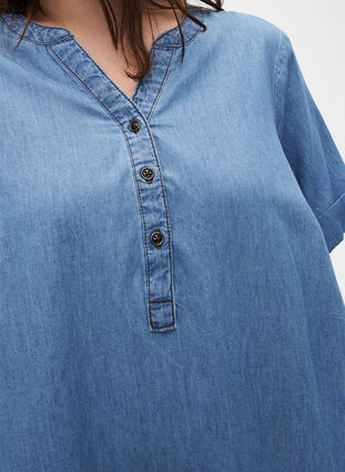 Robe en jean avec fente et manches courtes, Blue denim, Model image number 2