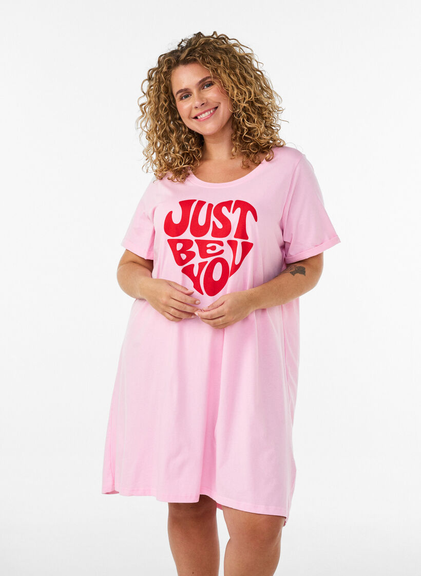 Chemise de nuit &agrave; manches courtes en coton biologique, Rose, Model image number 0