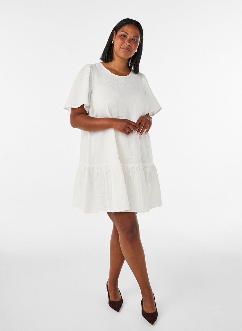 Robe &agrave; manches courtes en coton &agrave; une coupe &eacute;vas&eacute;e, Vanille, Model image number 1