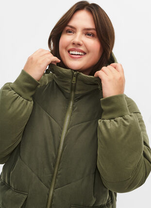 Veste d'hiver longue à capuche avec blocs de couleurs, Forest Night Comb, Model image number 2