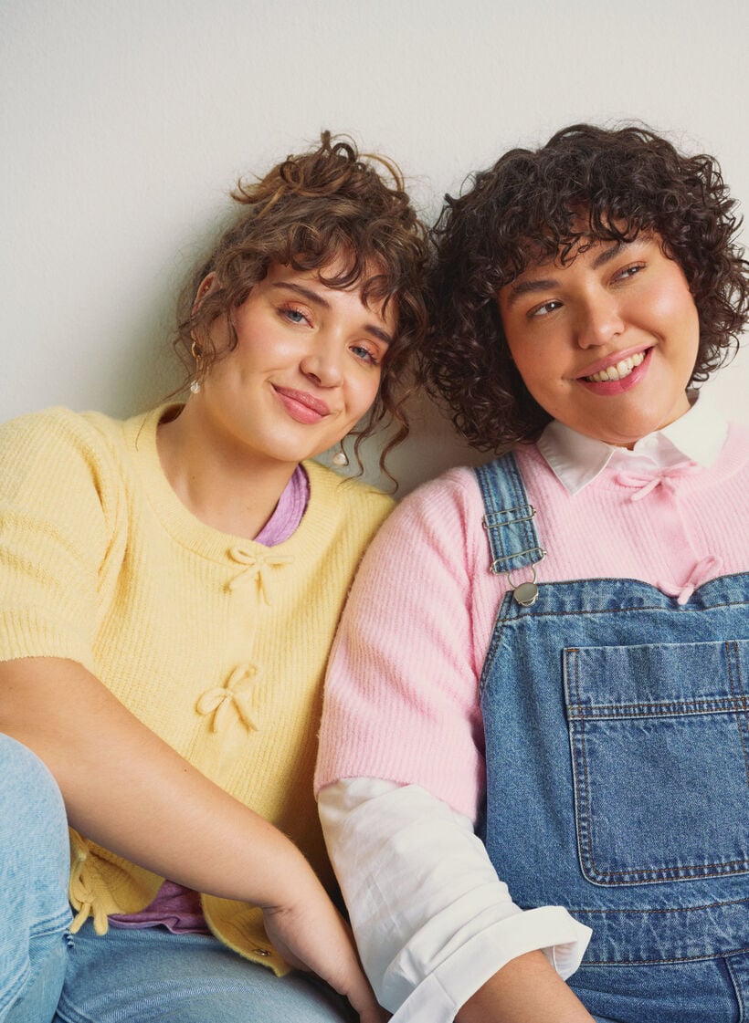 Gebreid vest met korte mouwen en strikjes, Geel, Image image number 0