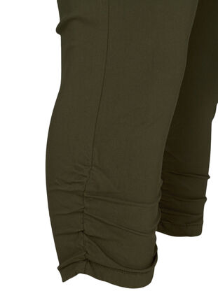 Effen capri jeans in viscosemix, Olive Night, Packshot image number 3