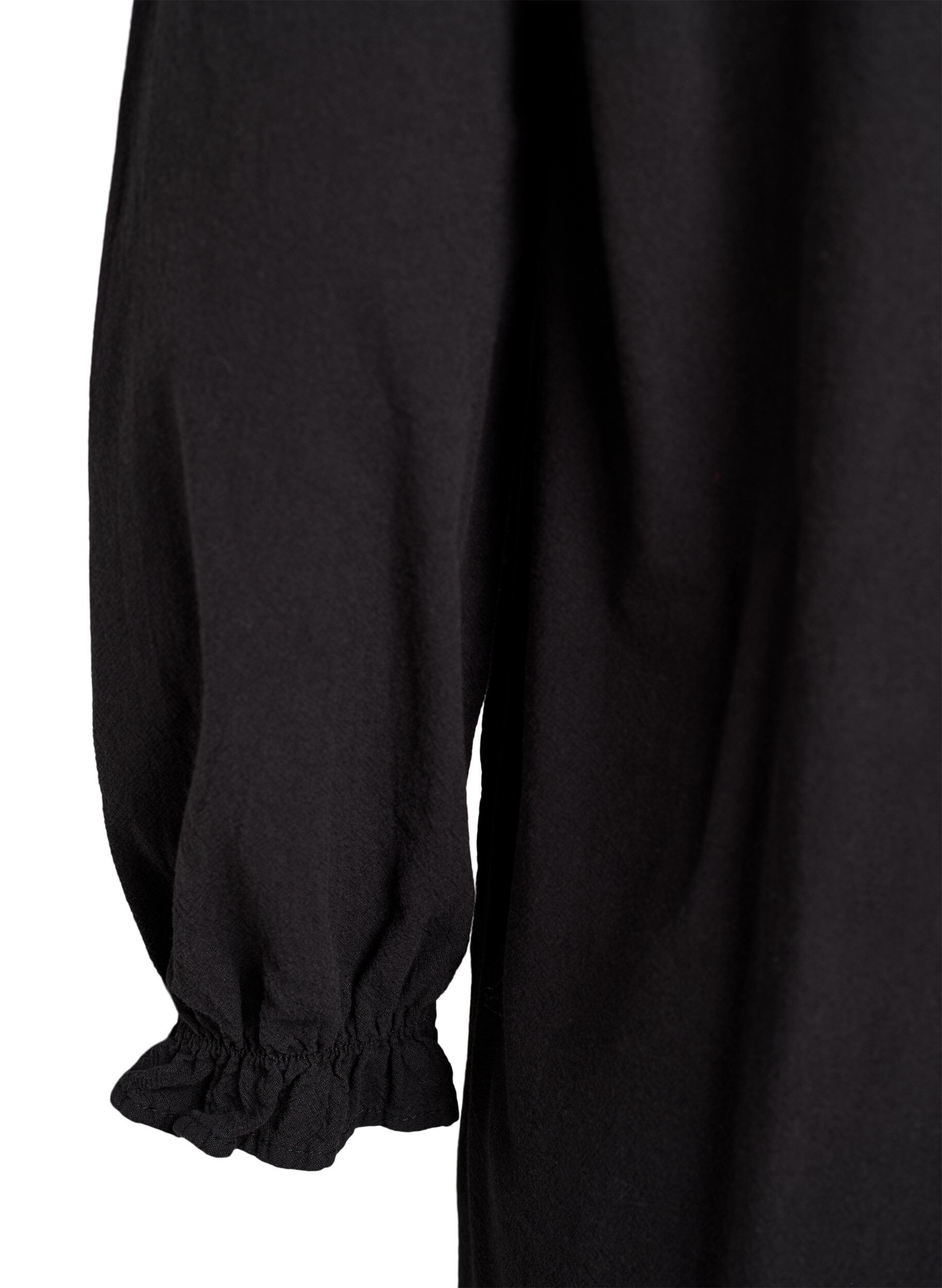 Zizzi Robe courte en coton avec col en V, Noir, Packshot image number 3