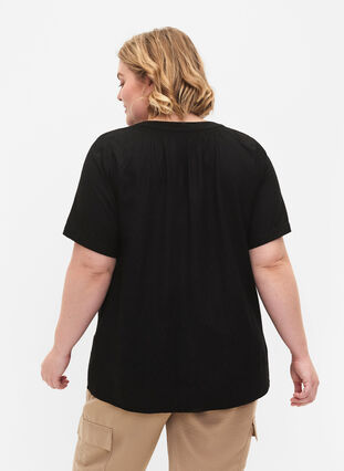 Viscose blouse met korte mouwen en v-hals, Black, Model image number 1