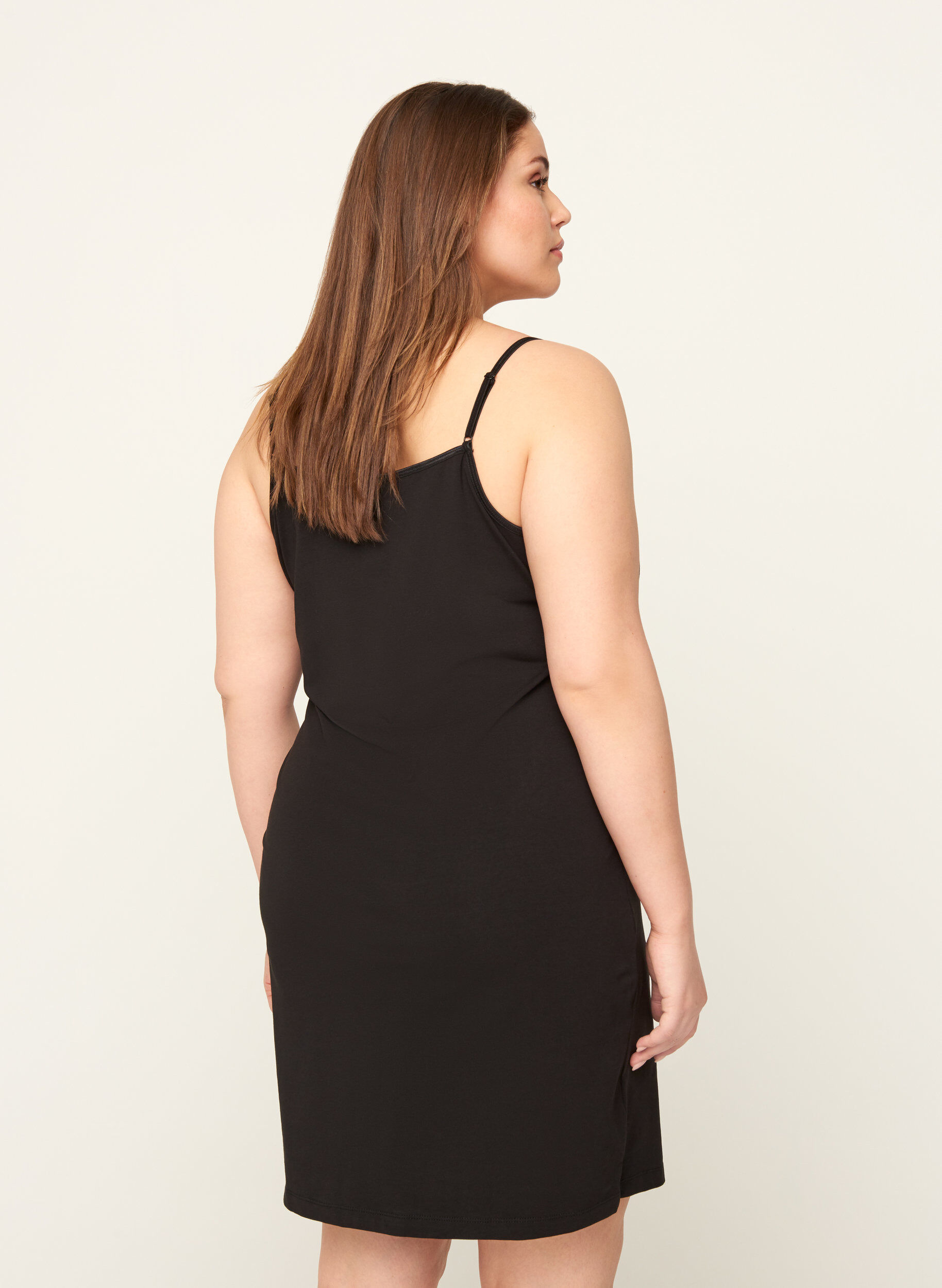 Zizzi Top basique et long, Black, Model image number 1