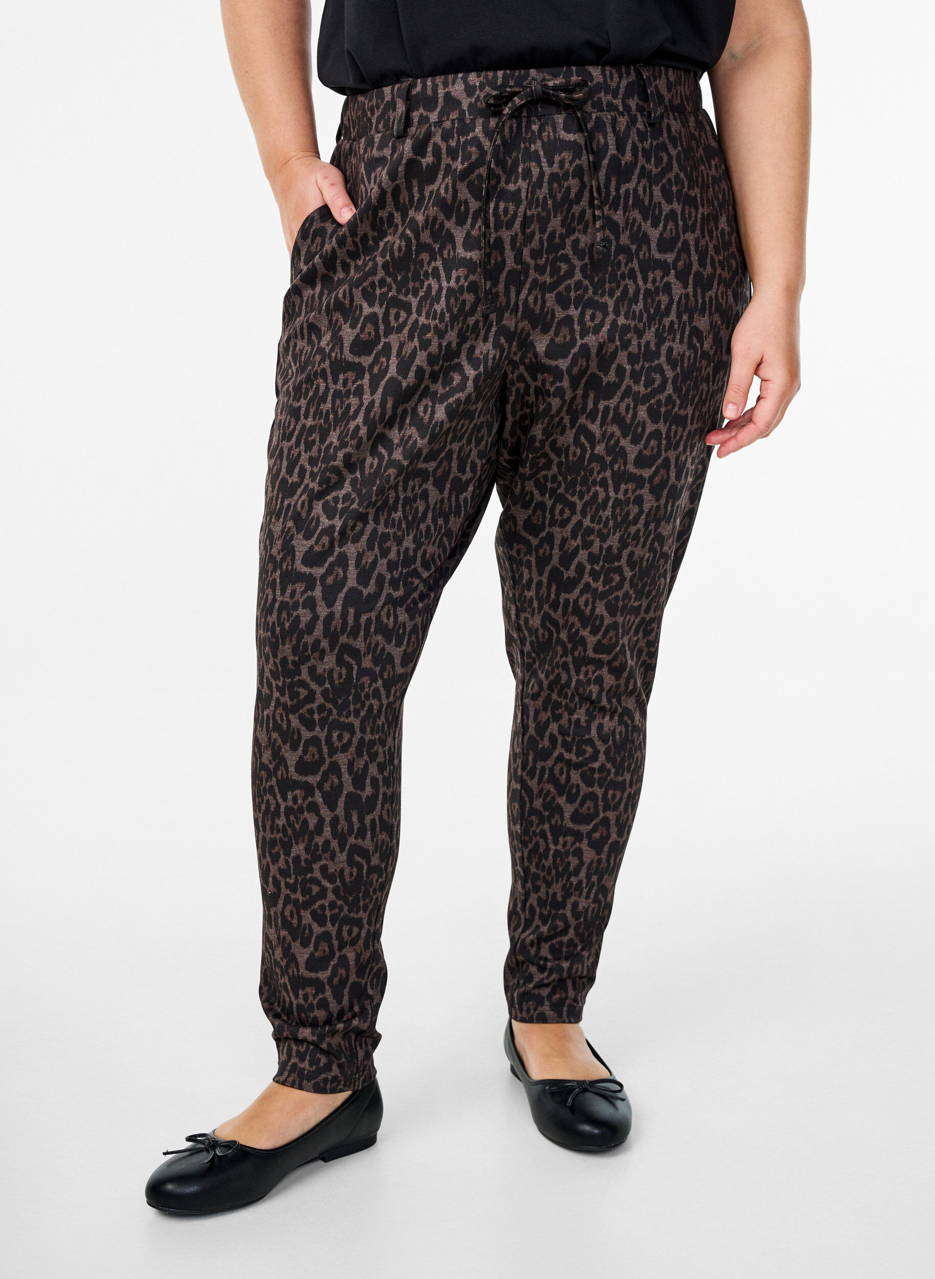 ZizziGecropte broek met luipaardprint, Bruin, Model image number 2