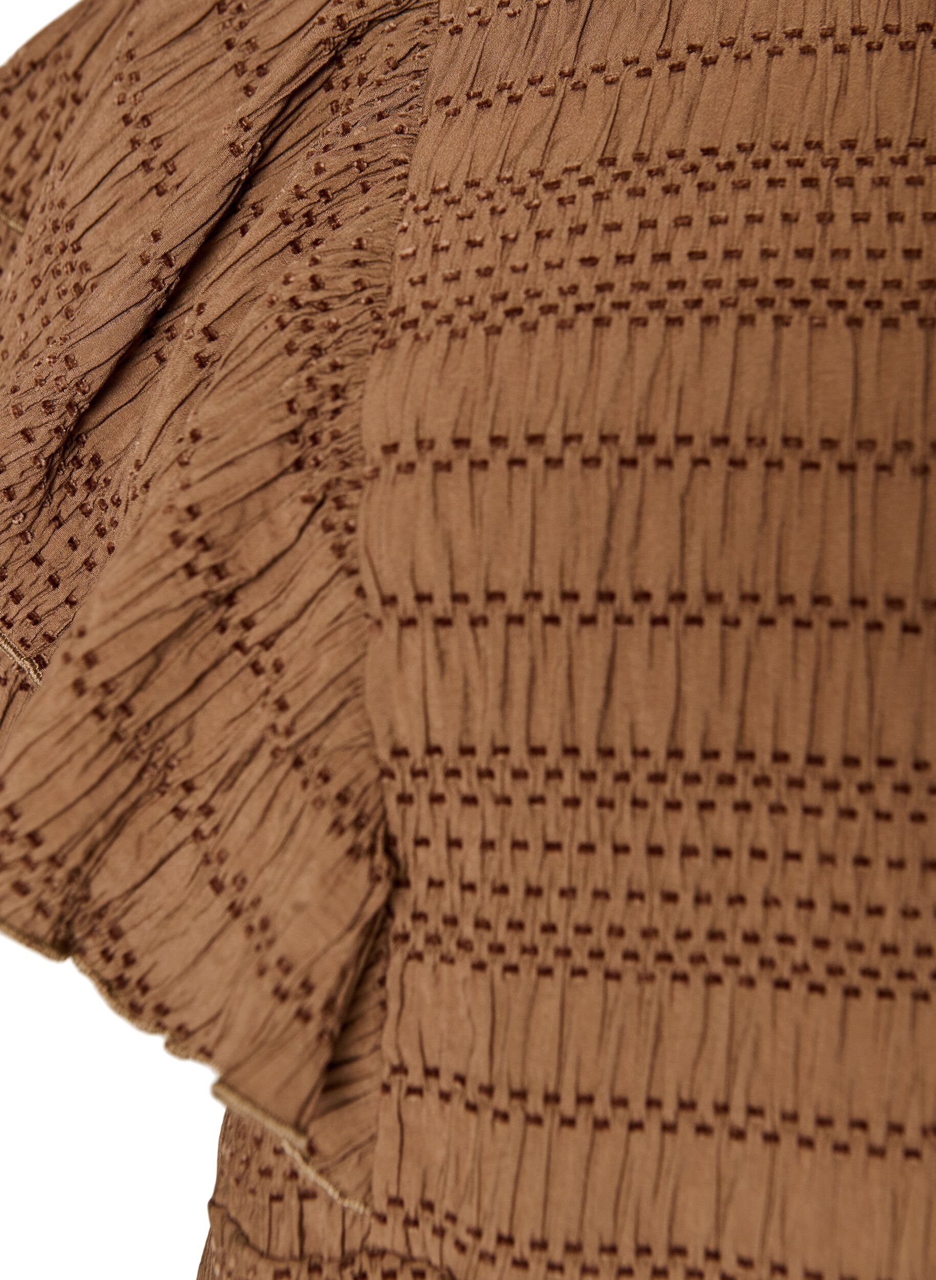 ZizziBlouse avec texture smock&eacute;e et manches &agrave; volants, Marron, Packshot image number 2