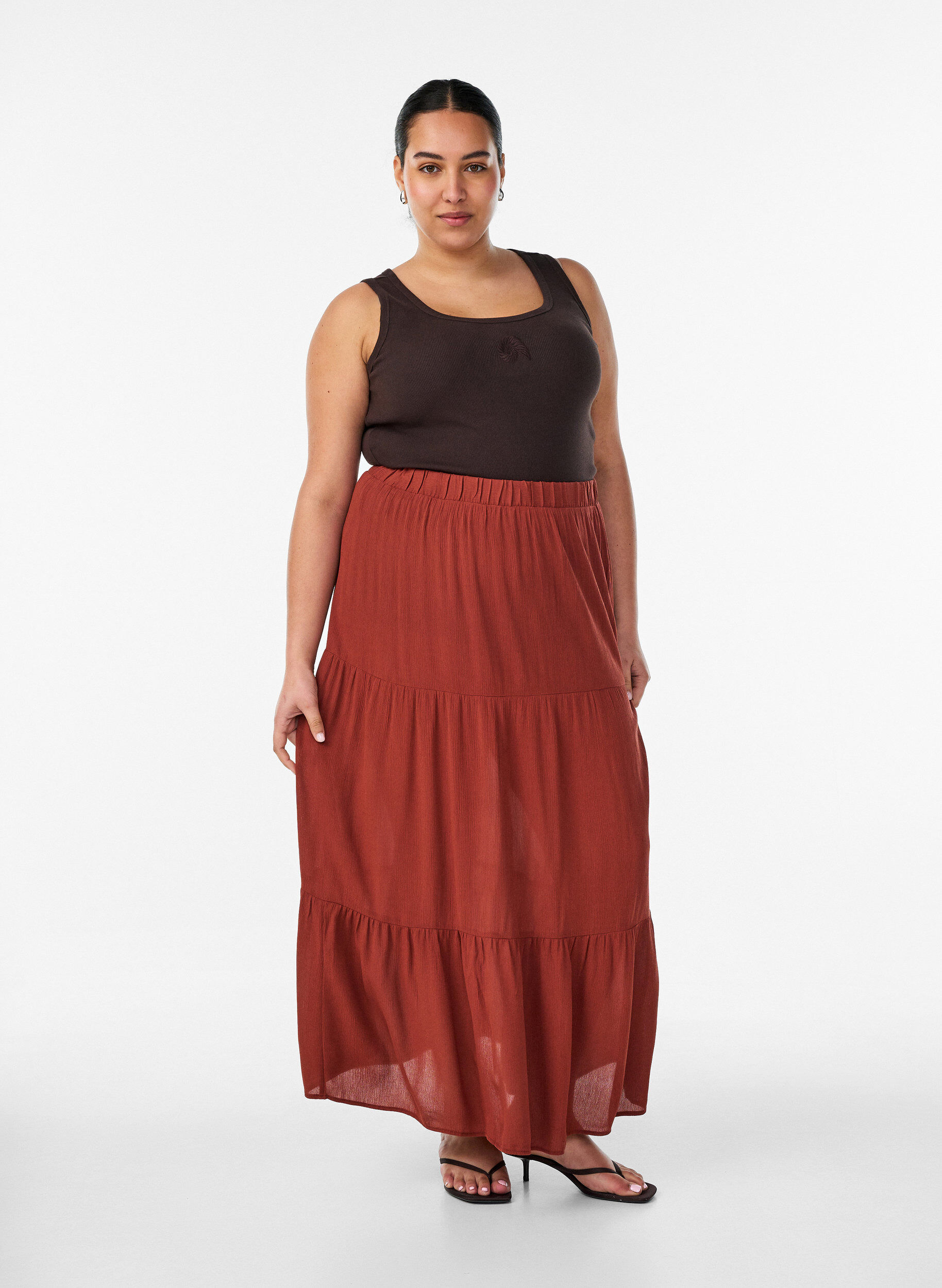 ZizziHaut ajust&eacute; avec motif, Marron, Model image number 1