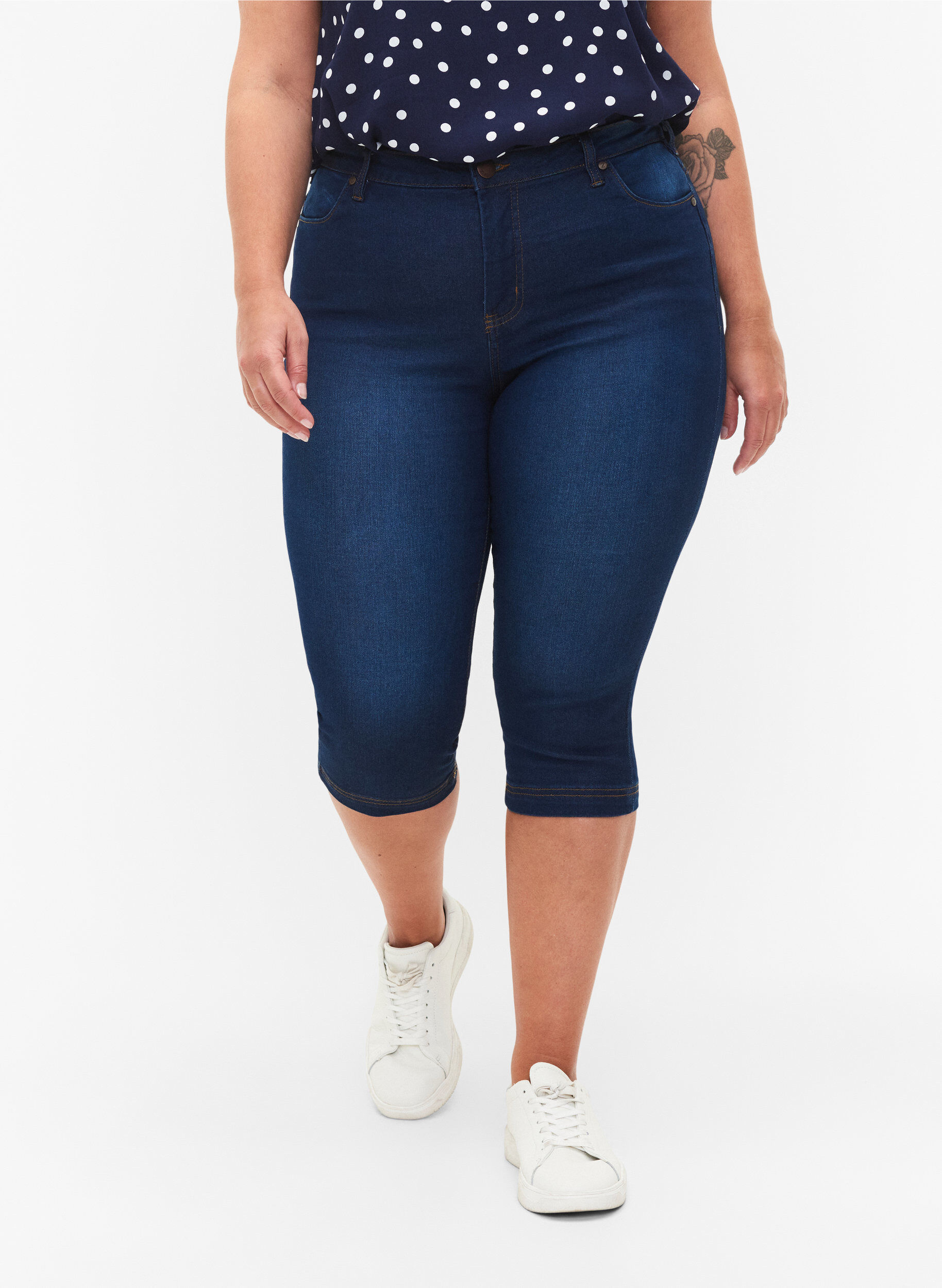 ZizziHigh waist Amy capri jeans met super slim fit, Blauw, Model image number 3