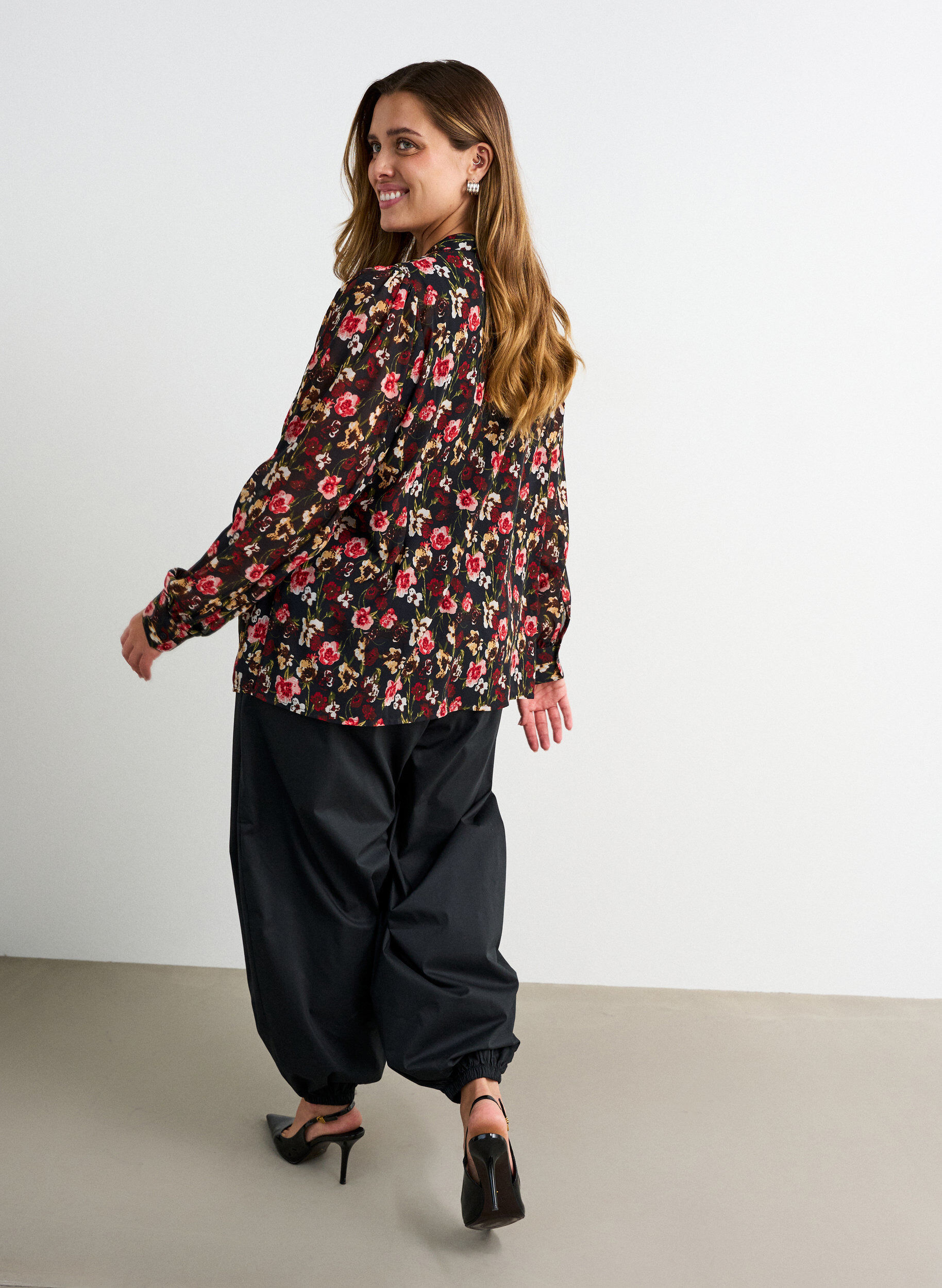 ZizziBlouse met all-overprint en korte knoopsluiting, Roze, Model image number 2