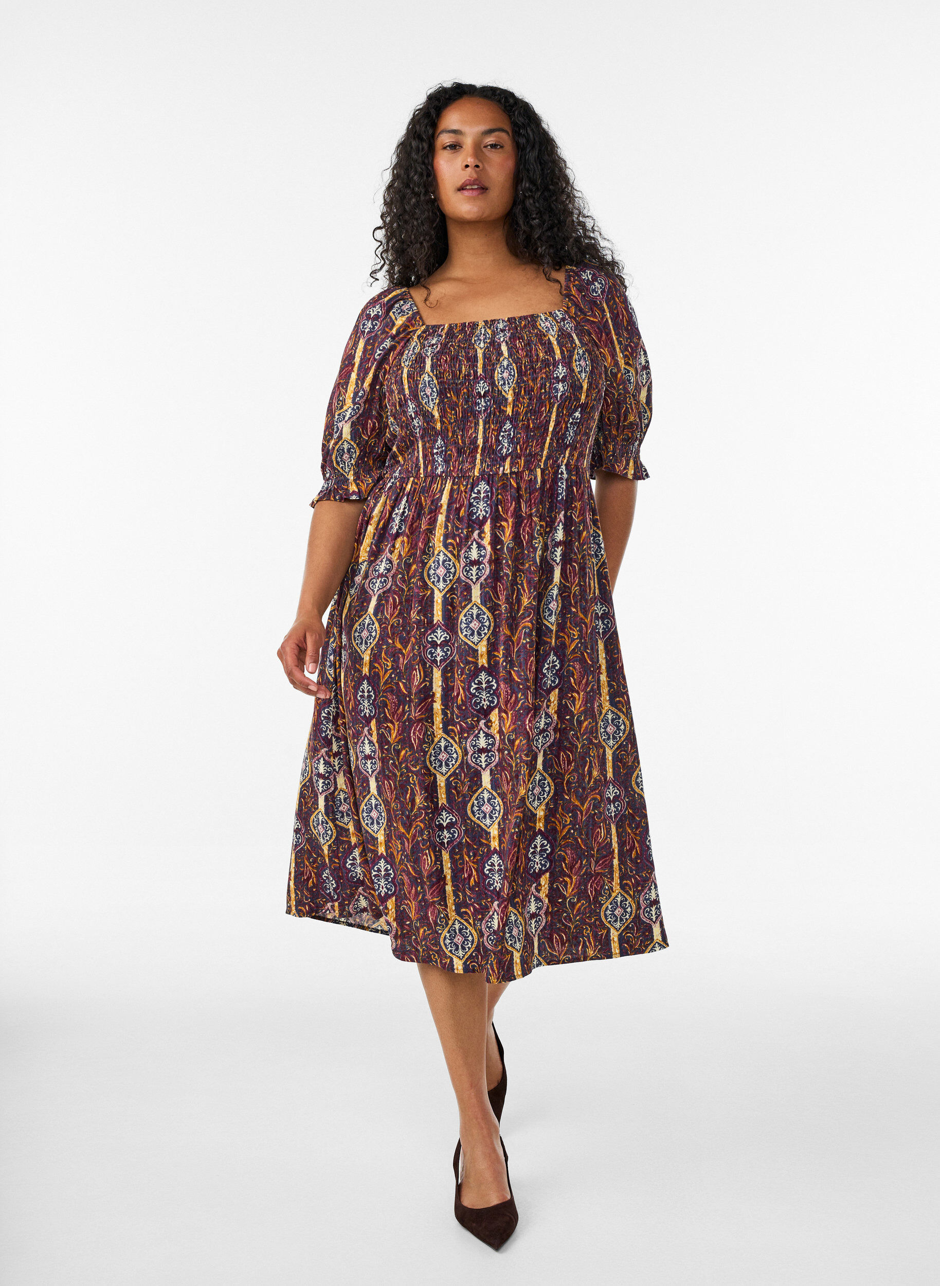 Zomerjurk in viscose met paisley print, Paars, Model