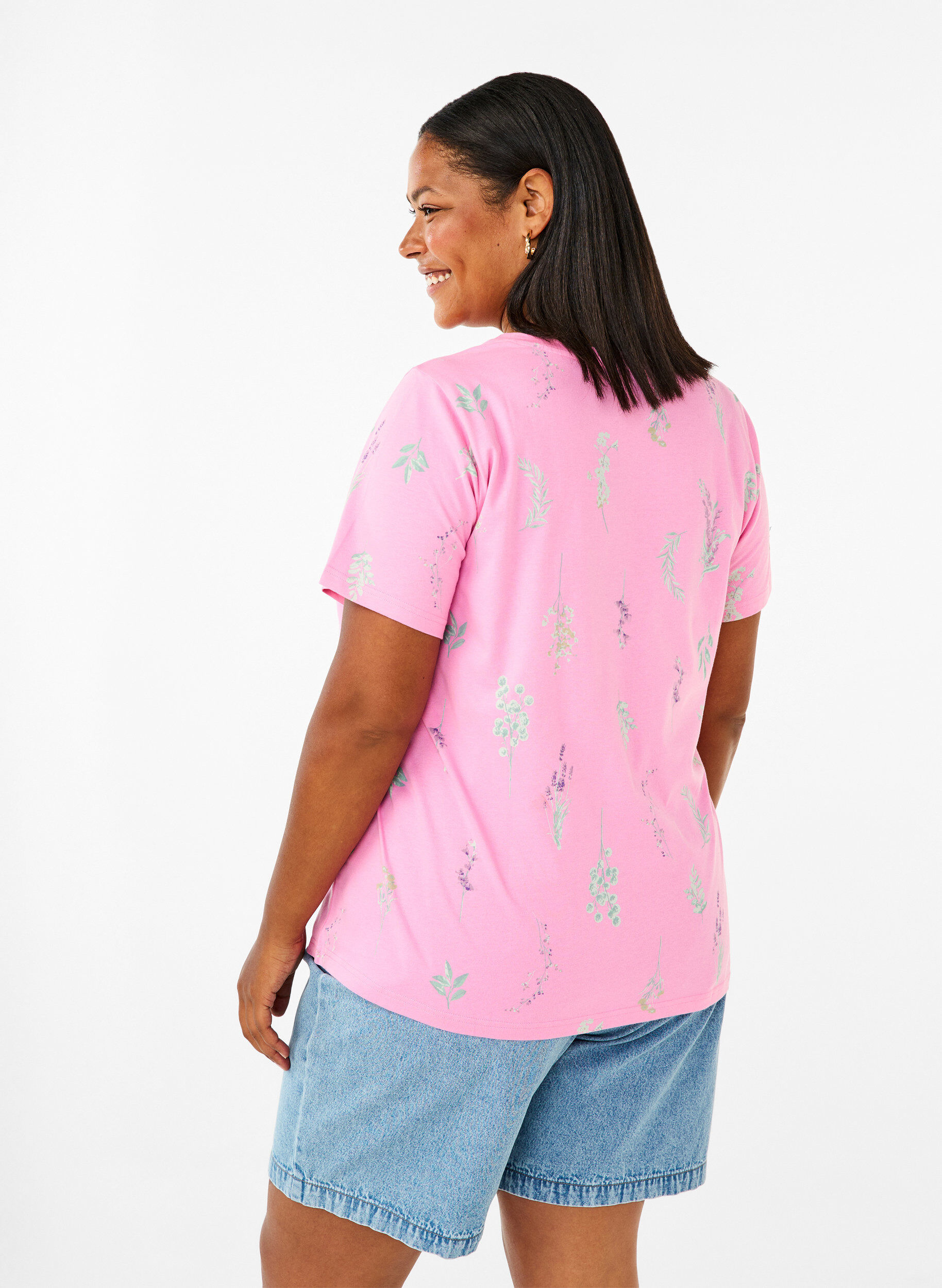 Zizzi T-shirt en coton biologique avec imprim&eacute; floral, Rosebloom W. Flower, Model image number 1