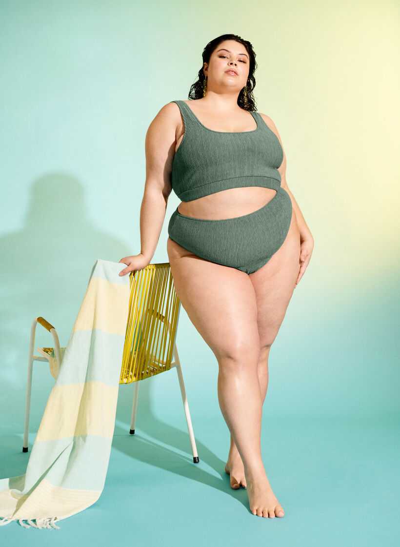 Bikinislip met crêpestructuur, Groen, Image image number 0