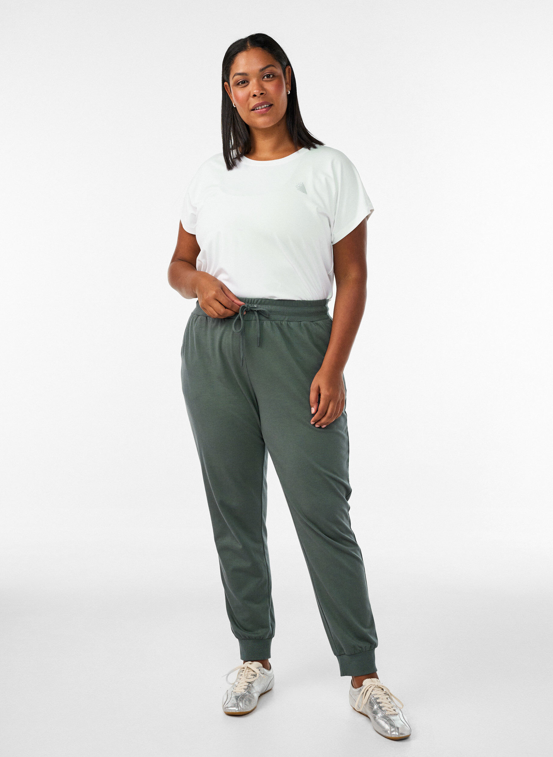 Losse trainingsbroek met zakken, Groen, Model