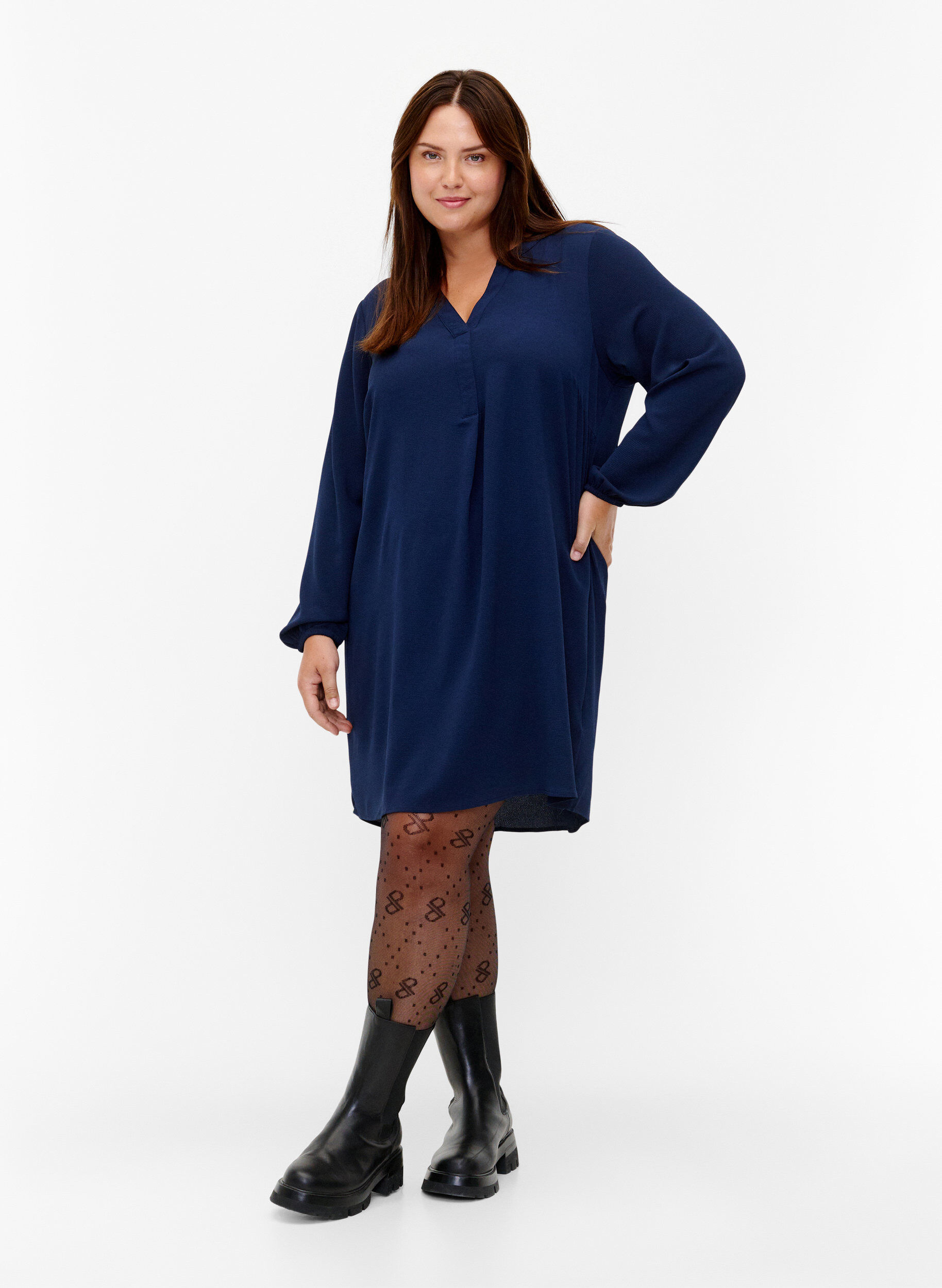 Zizzi Robe &agrave; manches longues et encolure en V, Navy, Model image number 2