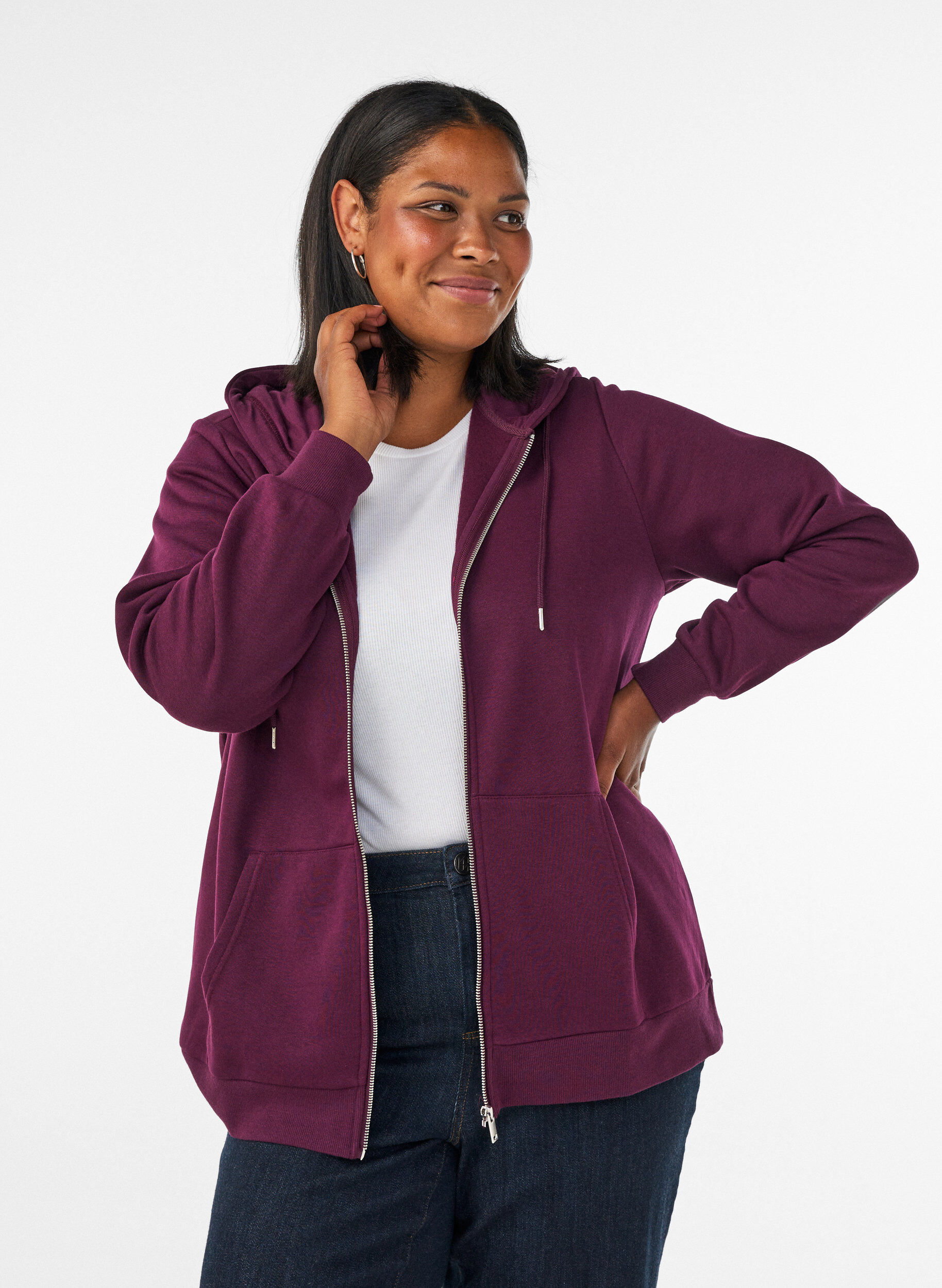 Sweatshirt met capuchon, ritssluiting en zakken, Paars, Model