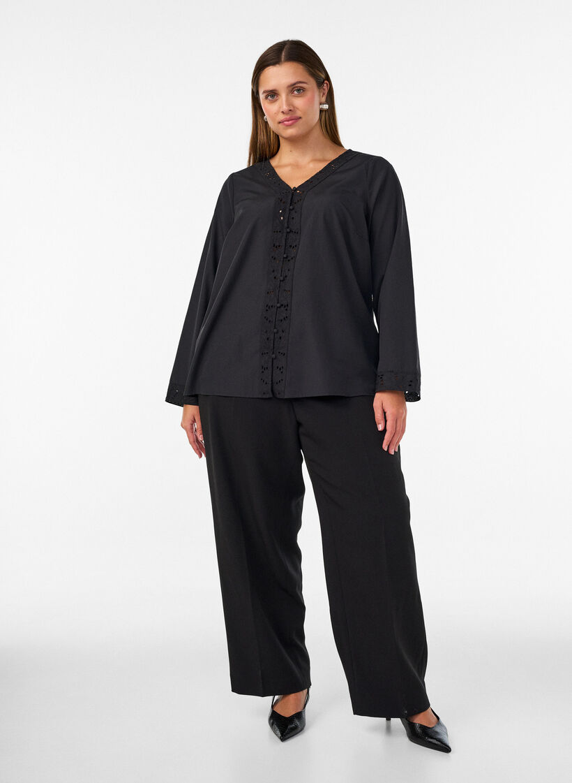 Blouse met broderie anglaise, Zwart, Model image number 1