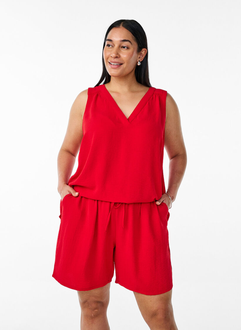 Korte broek met zakken en elastische tailleband, Rood, Model image number 0