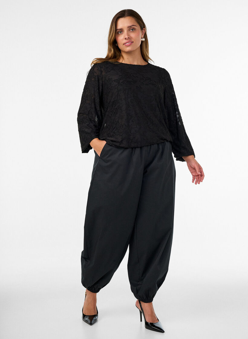 Blouse transparente avec texture florale et manches longues, Noir, Model image number 1