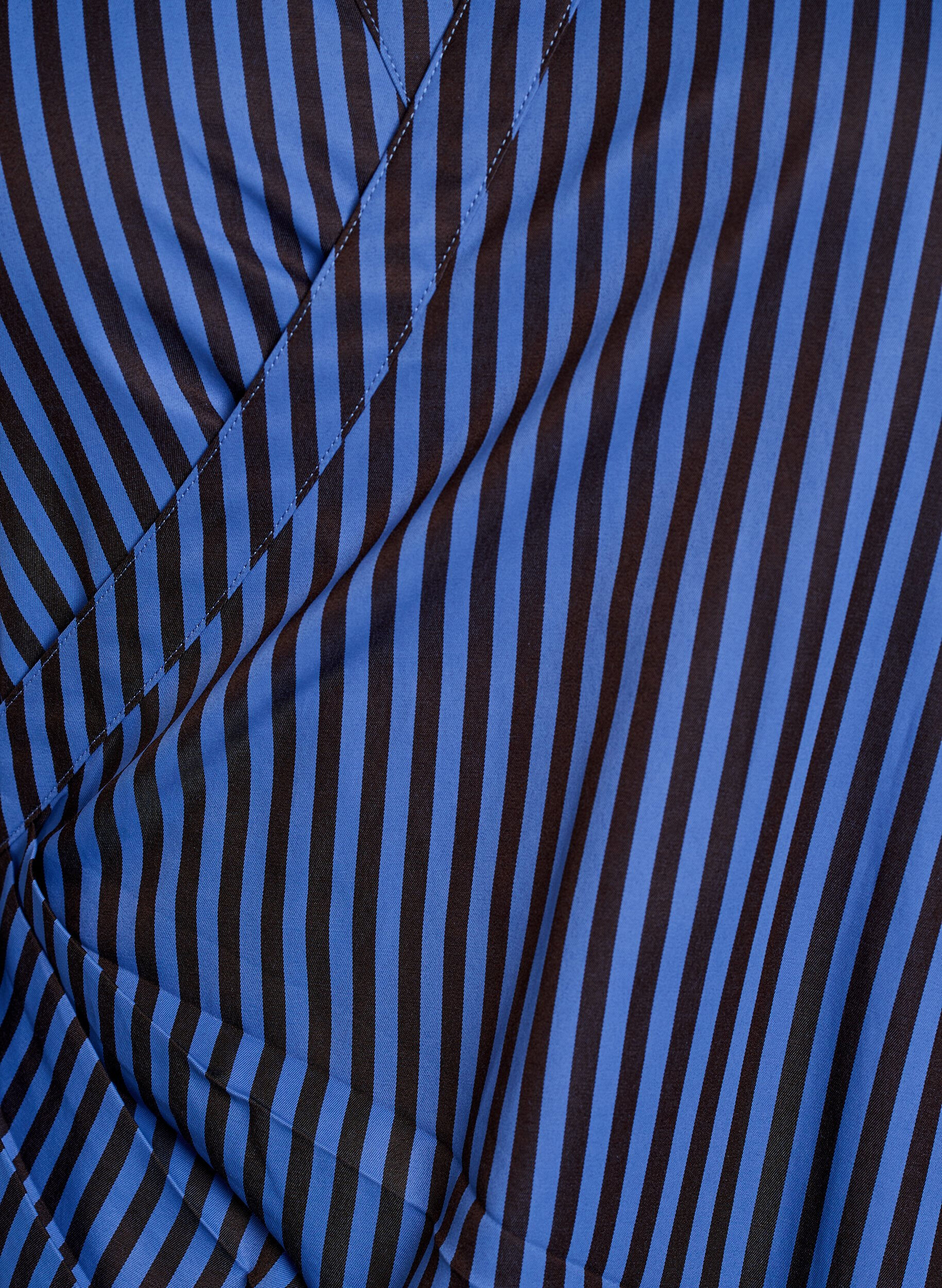 ZizziGestreept shirt met wikkel-effect en een strikceintuur, Blauw, Packshot image number 2