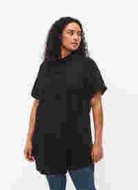 Tunique à manches courtes en lyocell (TENCEL™), Black, Model