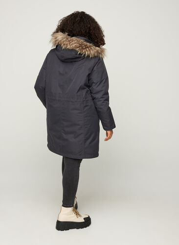 Veste d'hiver imperméable avec capuche, Black, Model image number 1
