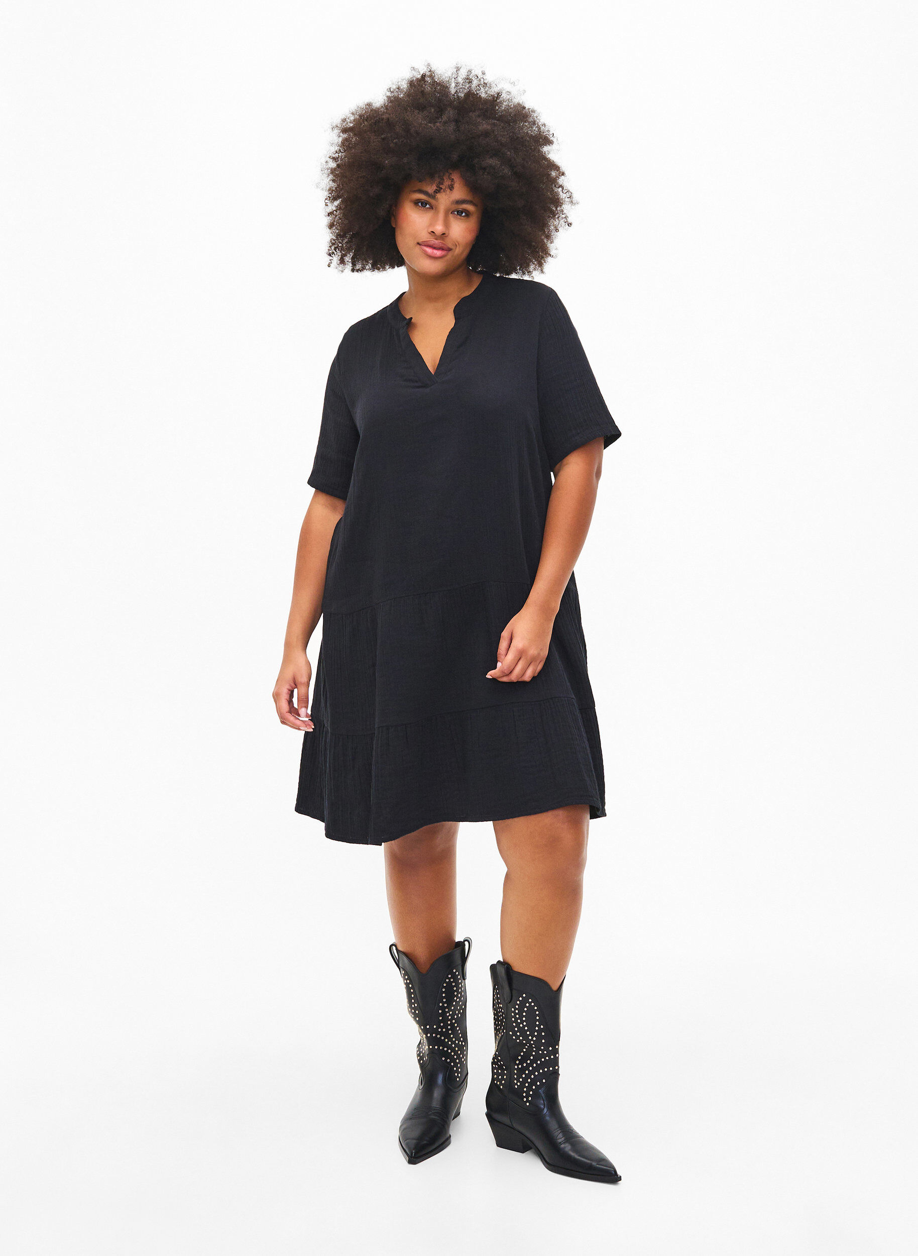 Zizzi Robe &agrave; manches courtes en coton 100 %, Black, Model image number 0