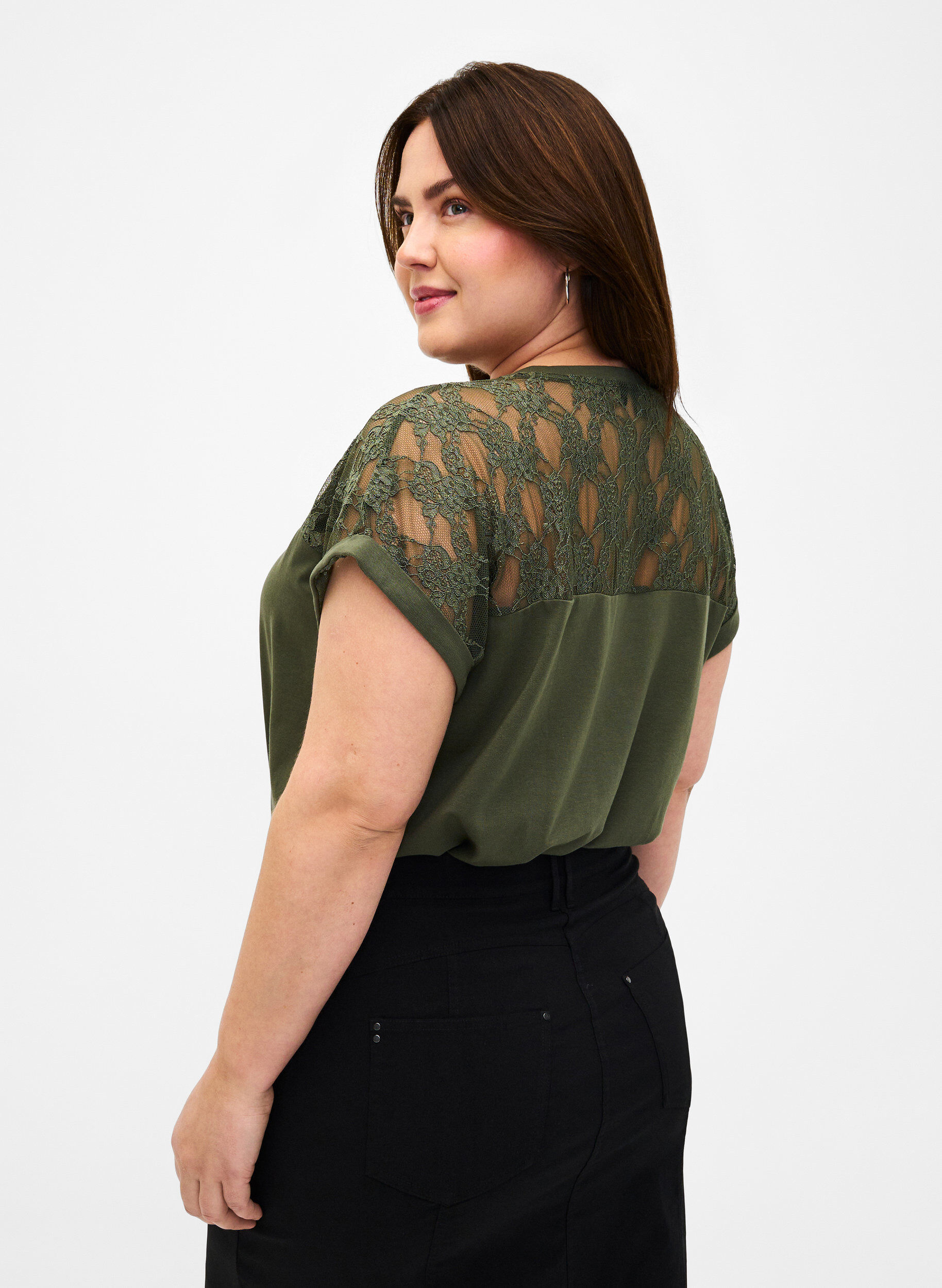 Zizzi T-shirt en coton &agrave; manches courtes avec dentelle, Thyme, Model image number 1