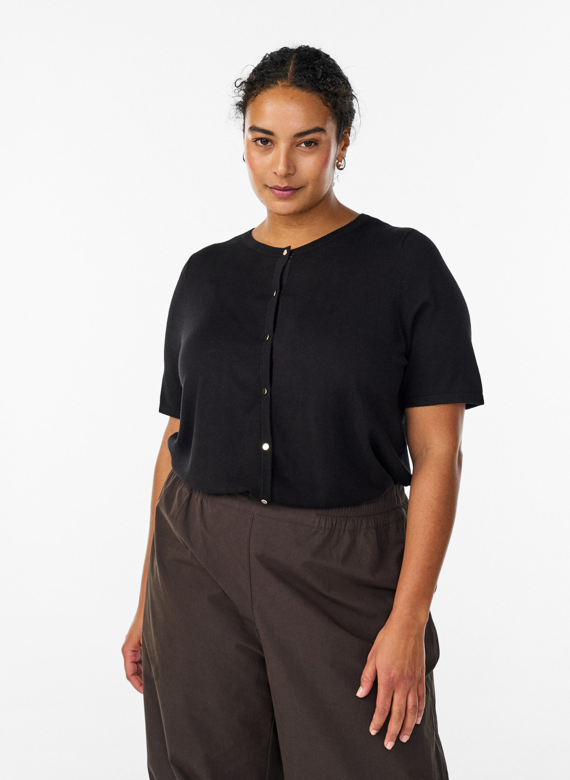 ZizziKort&auml;rmede gebreide vest van viscose, Zwart, Model image number 0